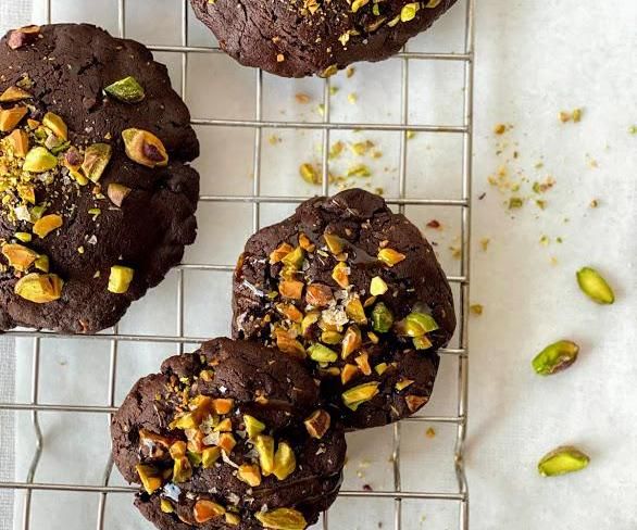 Pistachio and Salted Caramel Brownie Cookies