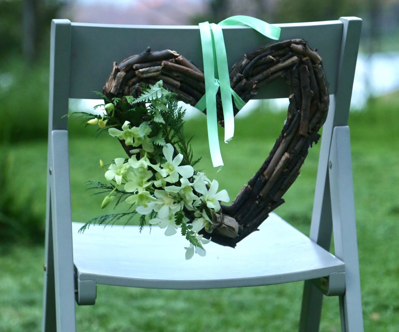 Rustic Wedding DIY Hanging Heart