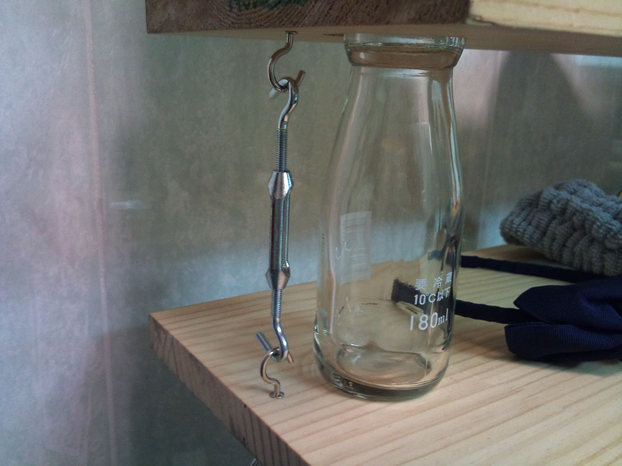 "Pack Rat" Shelf 11 Steps Instructables