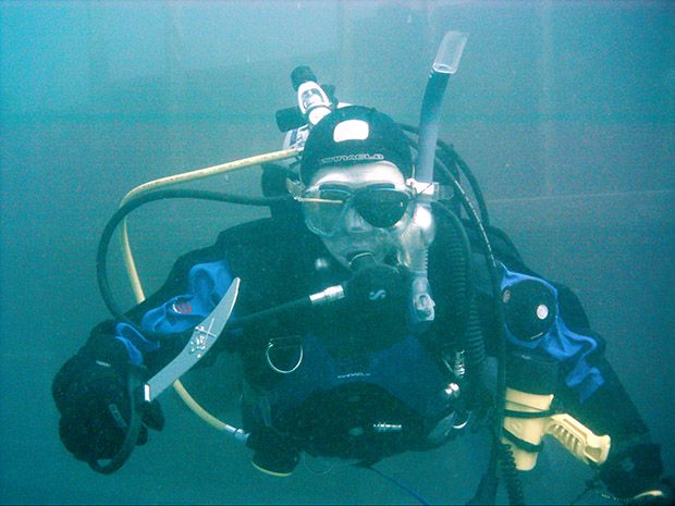 $5 Macro Lens - for Use Above and Below the Waves