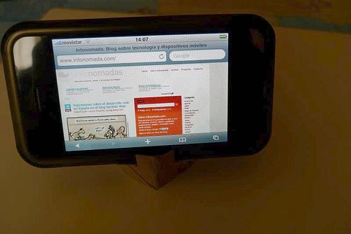 0$ Stand for Ipod
