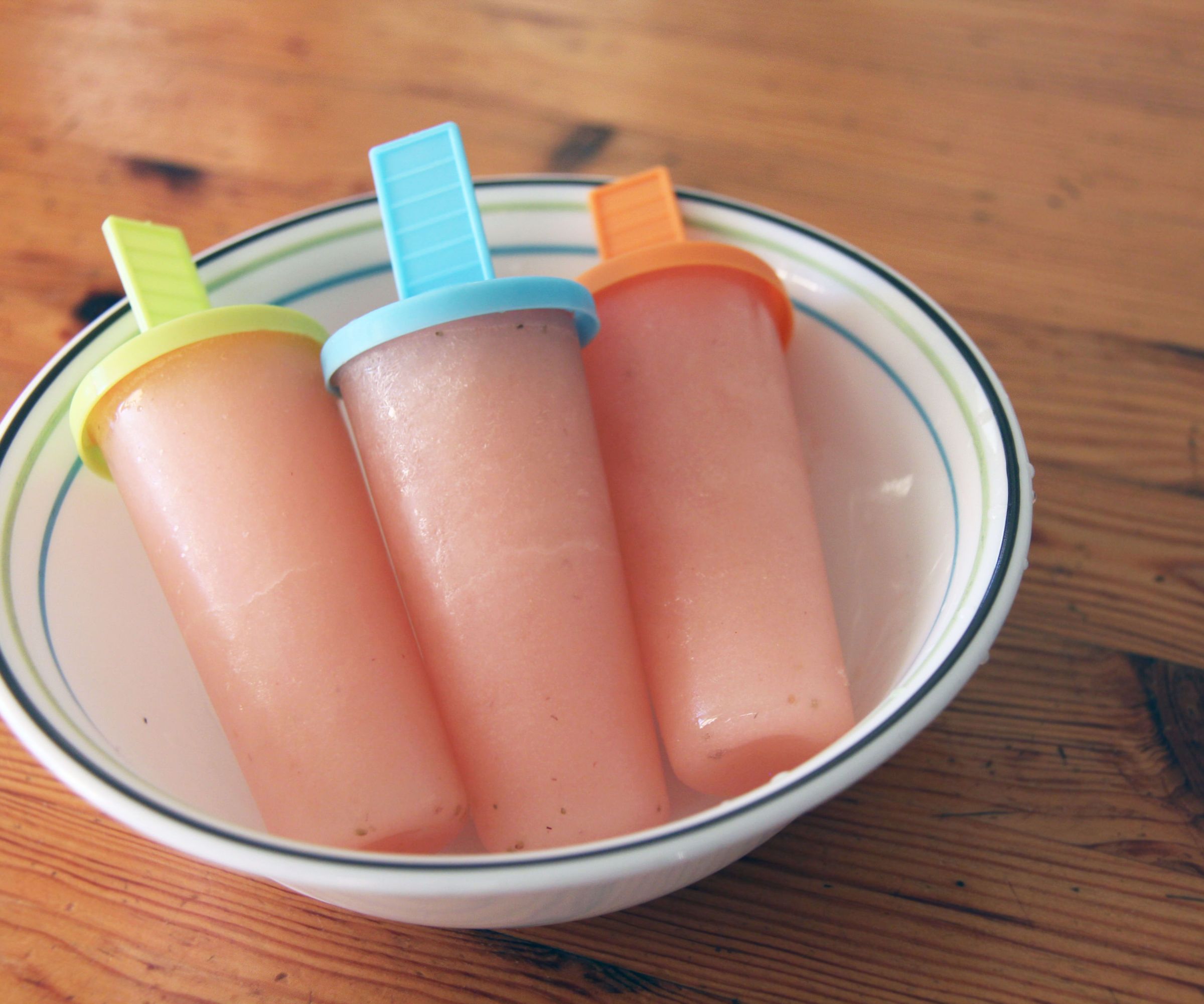 Strawberry Lemonade Popsicles