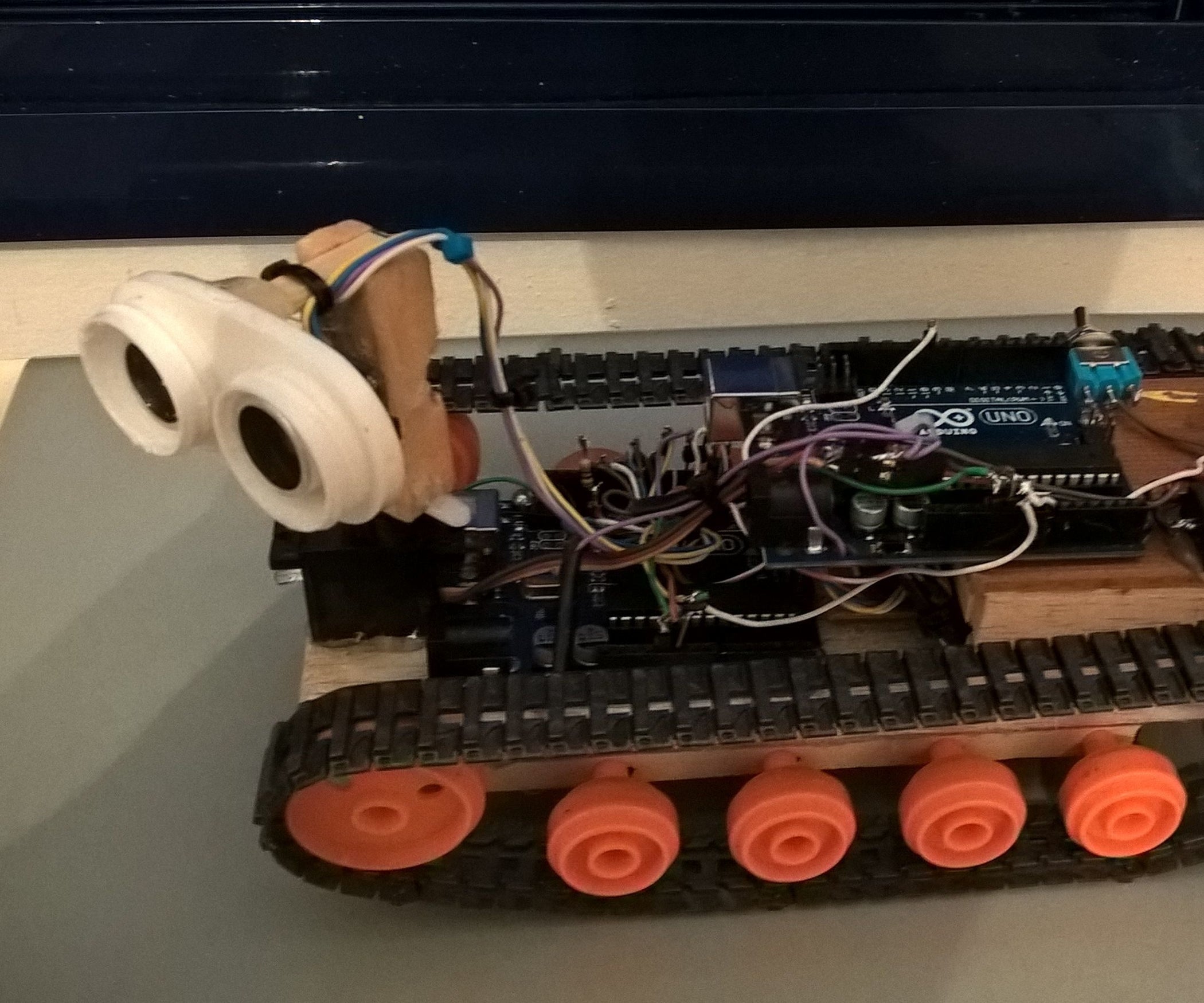 Robot Arduino Based . : 7 Steps - Instructables