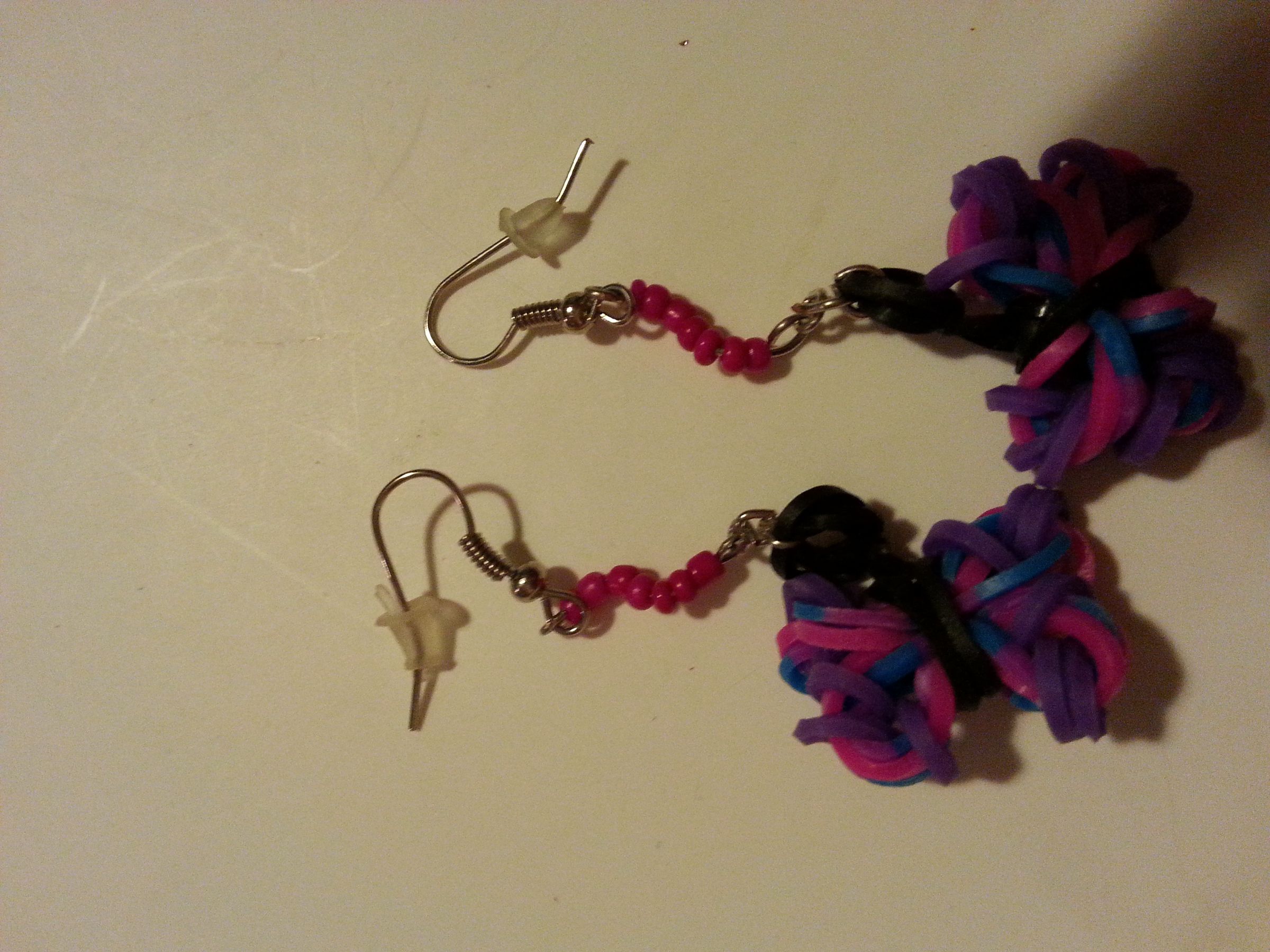 Rainbow Loom Earrings 6 Steps Instructables