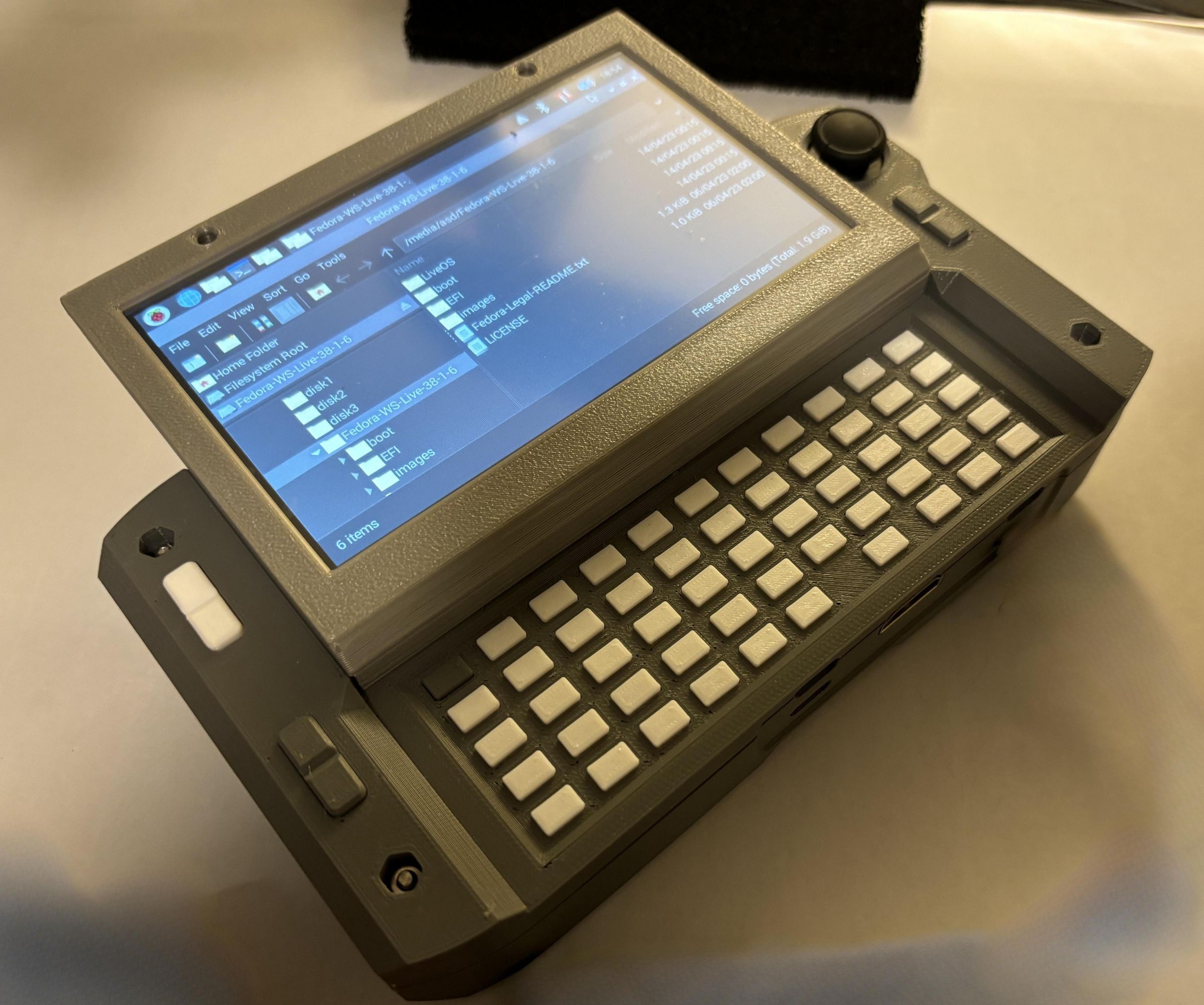 MutantC V5 - Handheld PC