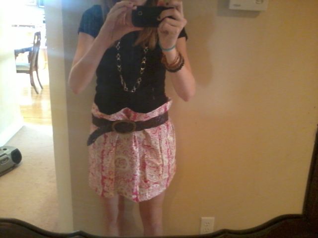 RECTANGLE SKIRT!!!!! :D (takes Less Than a Half-hour to Make :O)