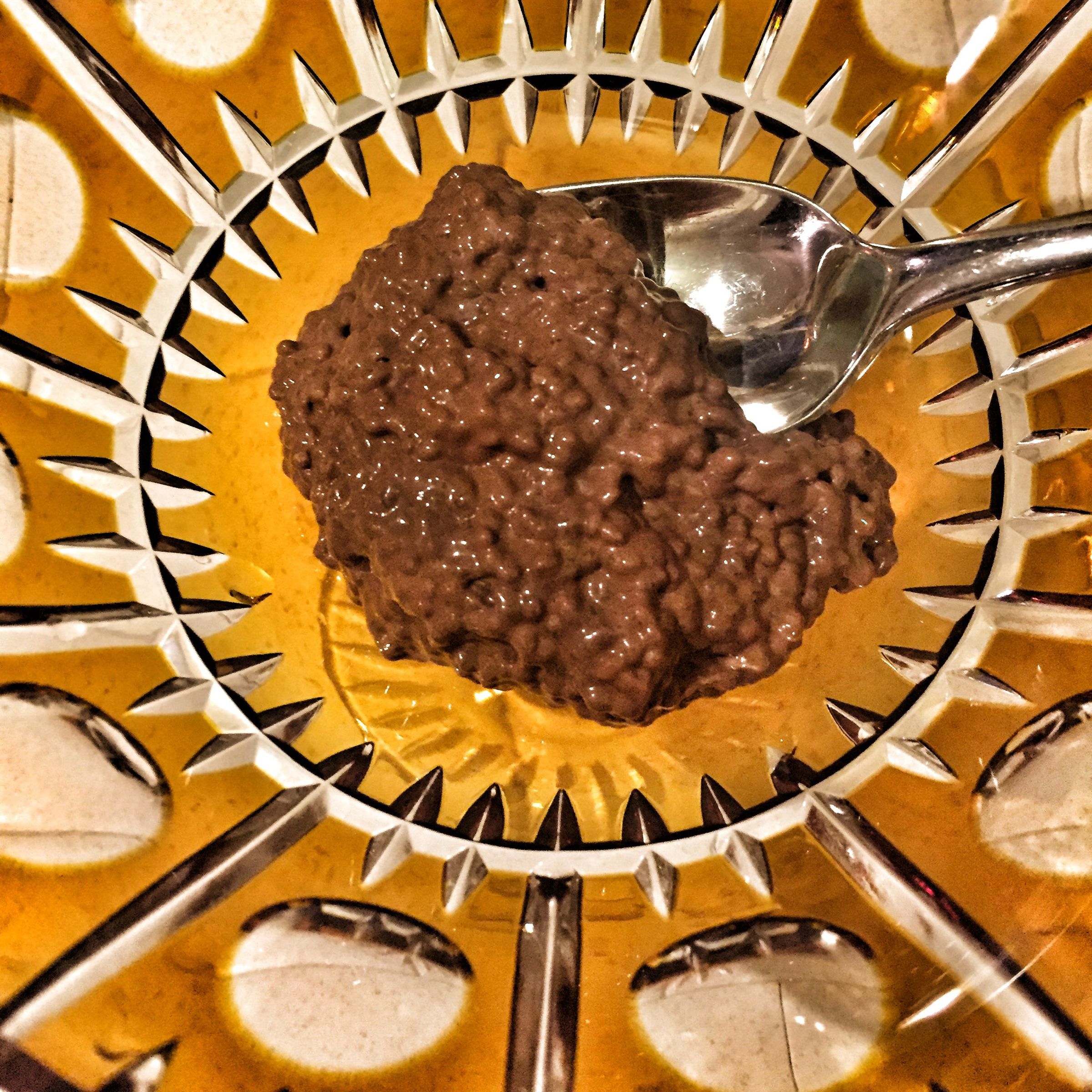 Easy, Low Carb, Rich Chocolate Chia Pudding