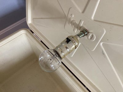 Installing the Heat Light