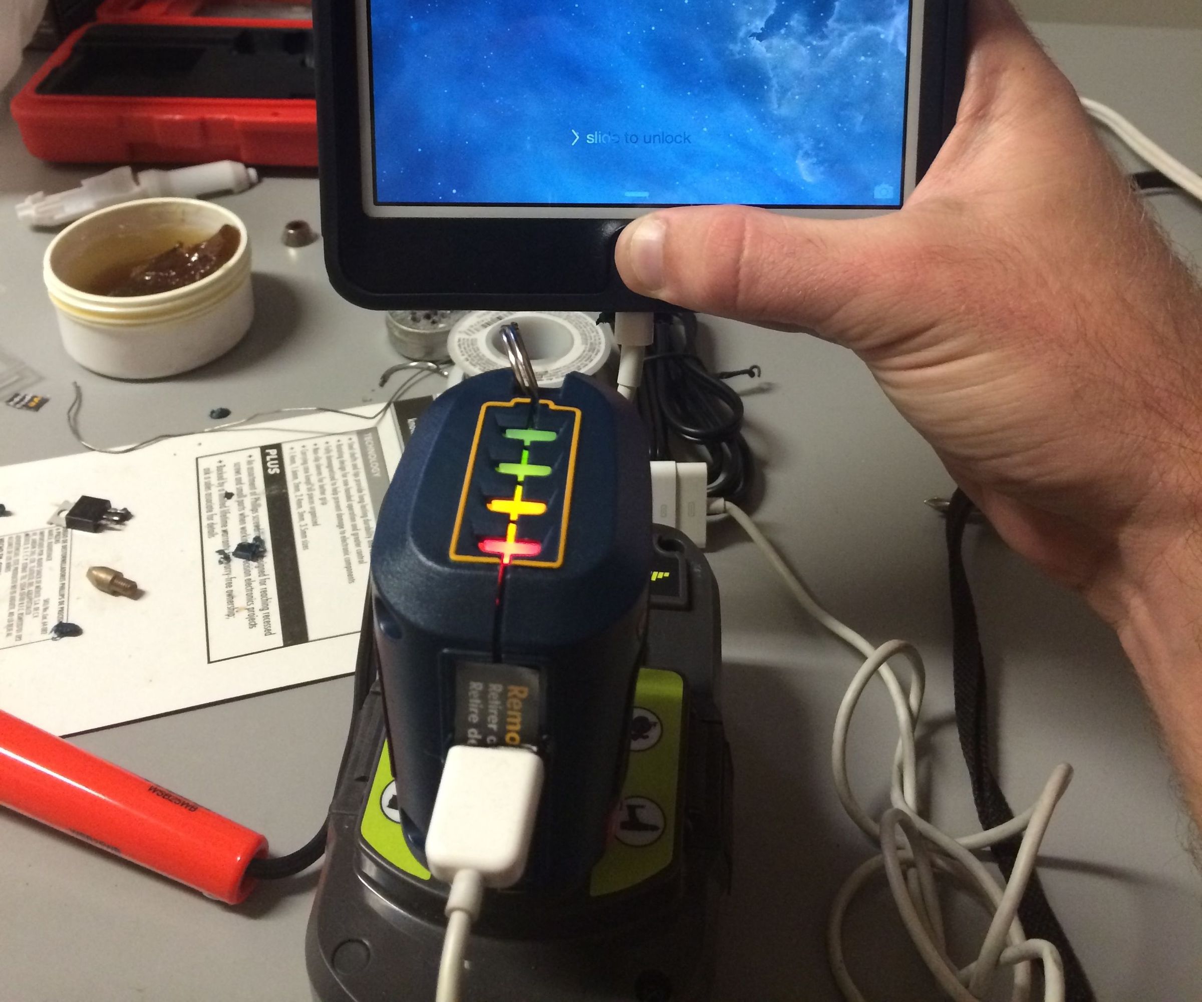 Hack 2 Devices for a Cheap Portable USB Charger and Ryobi Battery Charge Indicator  