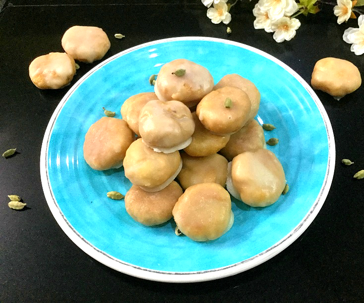 SAAT/BALUSHAHI -FLAKY MANGALOREAN PASTRY