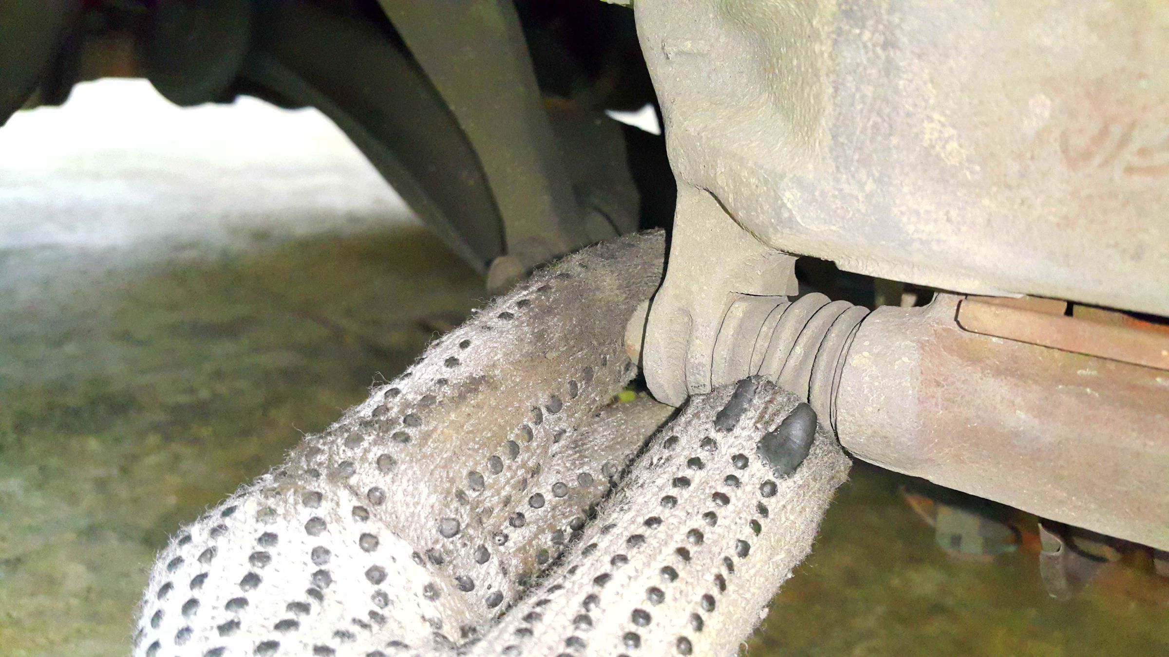 Front Brakes Inspection. 5 Steps Instructables