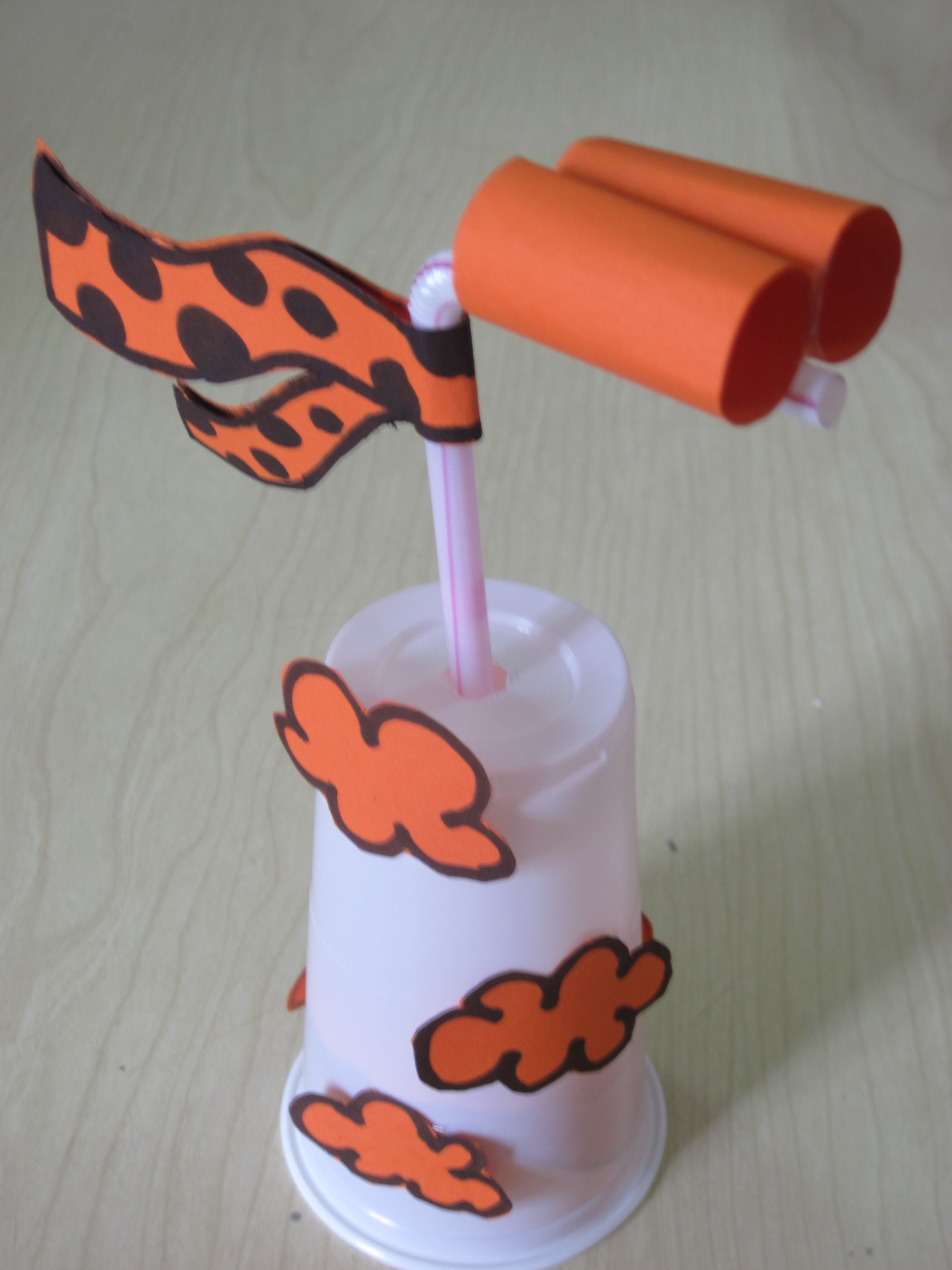 Curious Strawhead Mini-Wind-vane