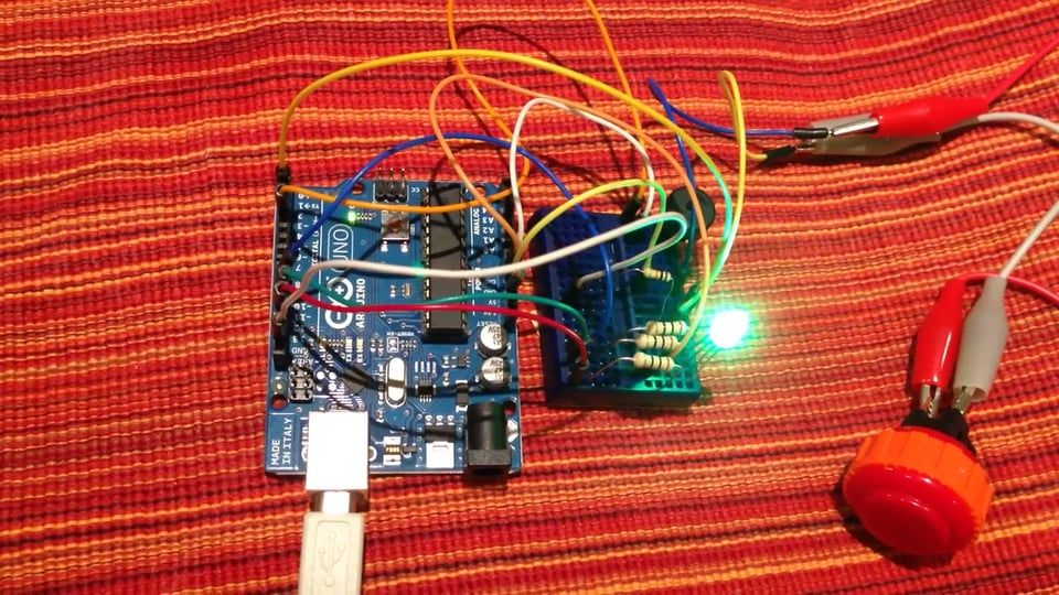 Arduino RGB LED & Piezo Music Sync