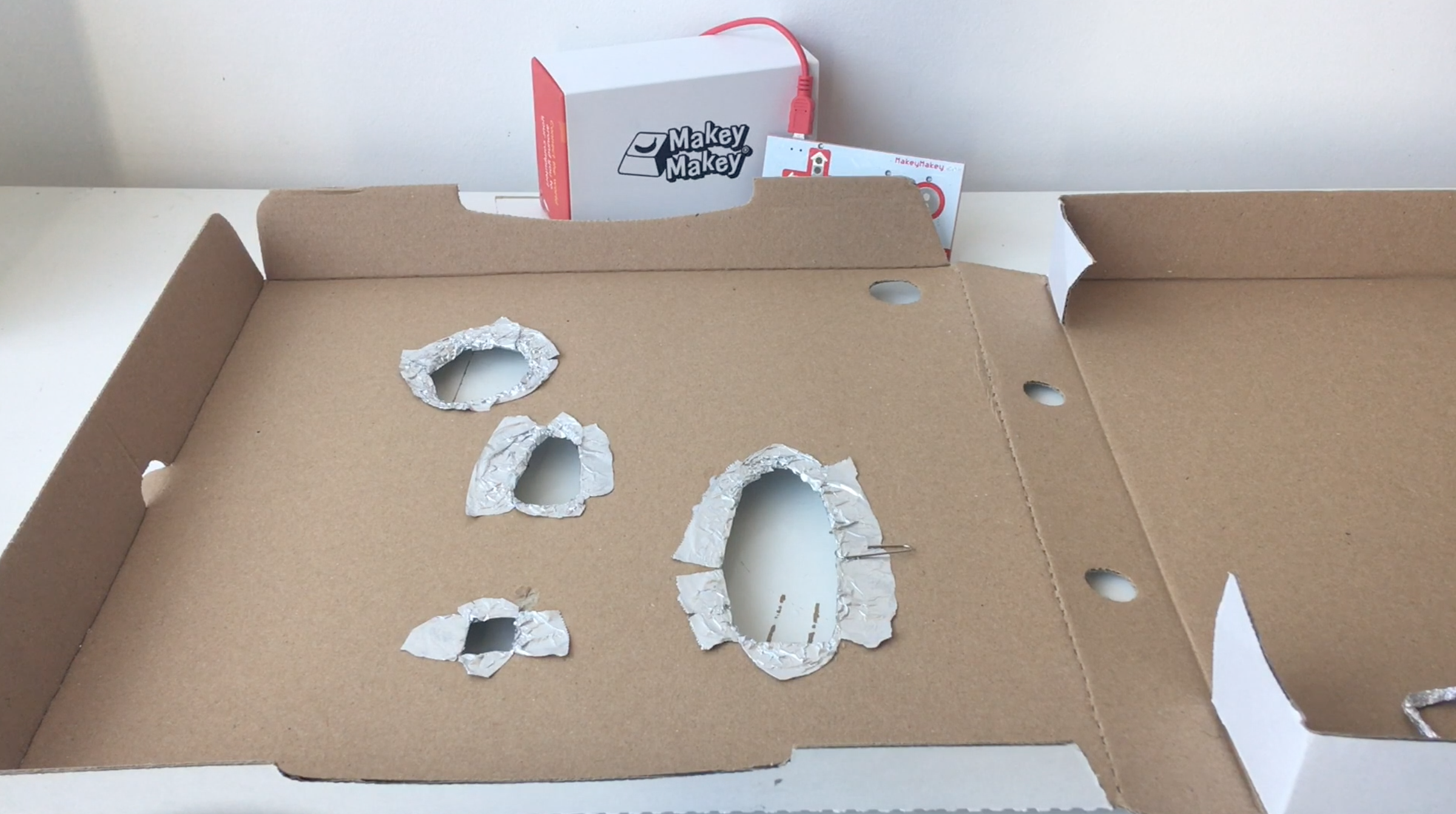 Makey Makey Operation Game Instructions for Scratch 10 Steps (with