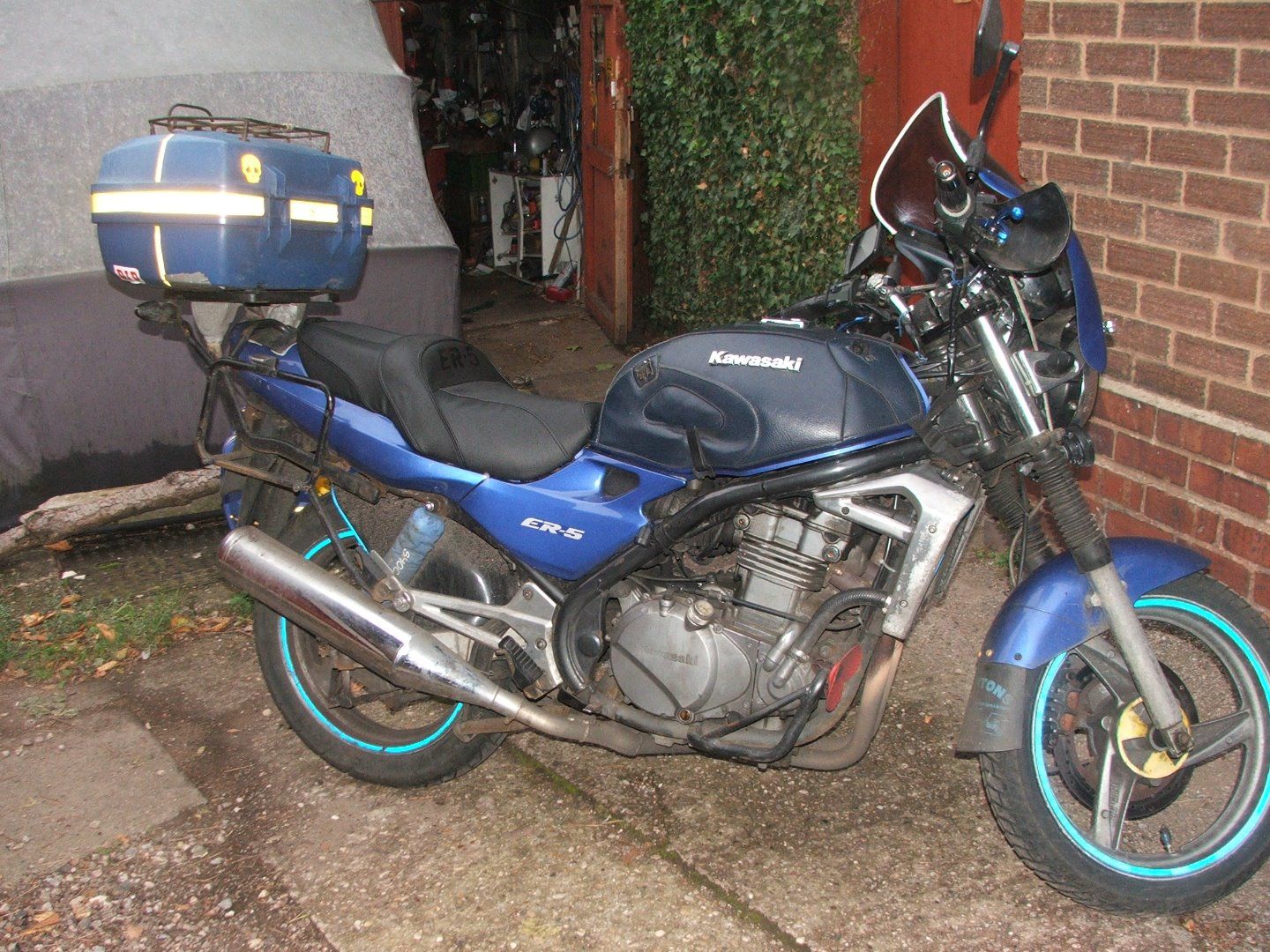 motorbike seat recovering