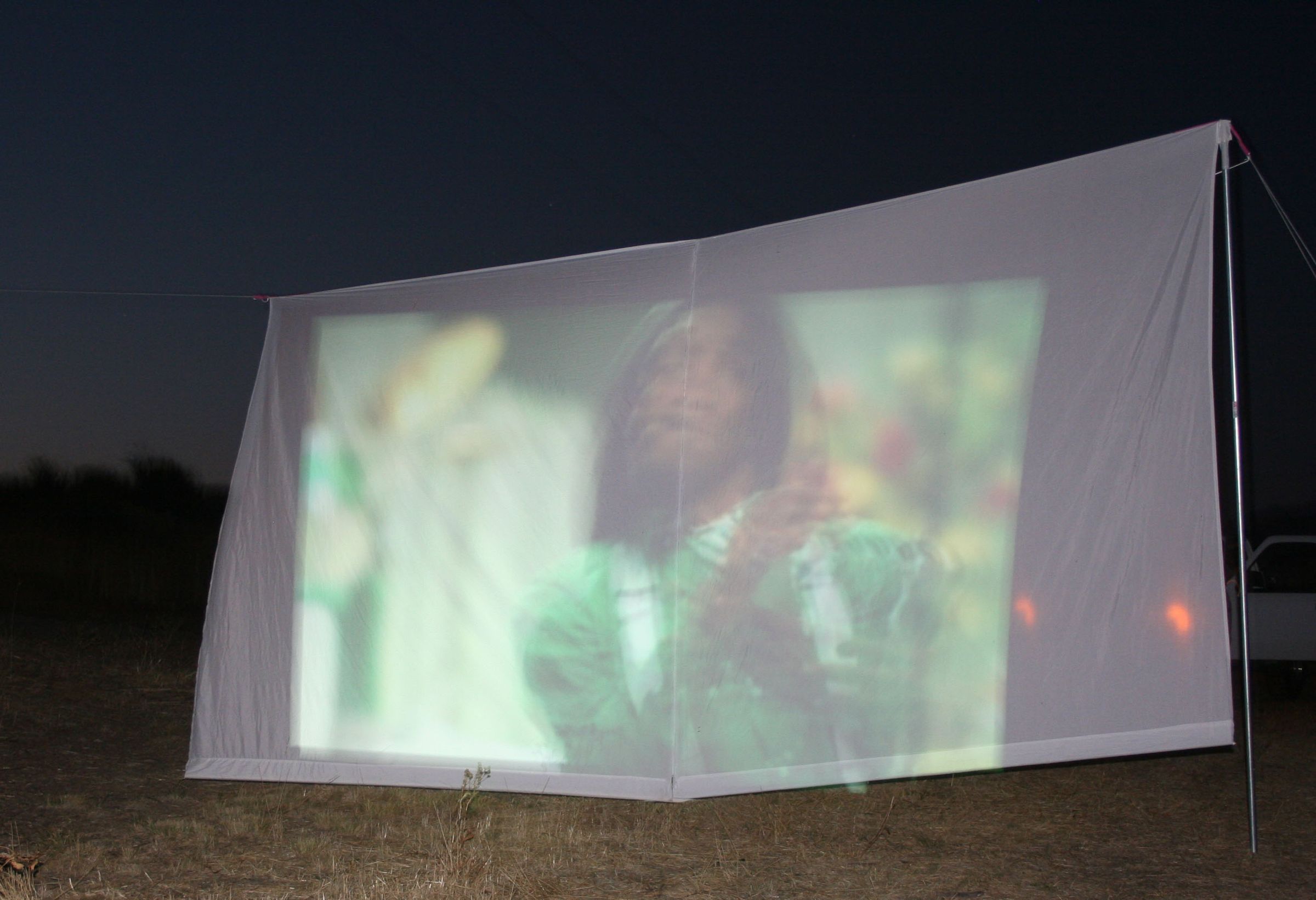 Drive-In Theater : 5 Steps - Instructables