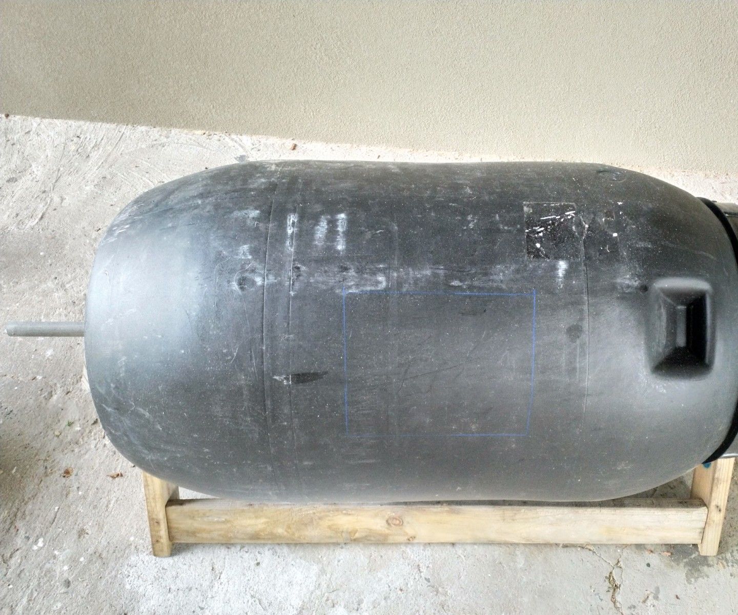 Make a Tumbling Composter