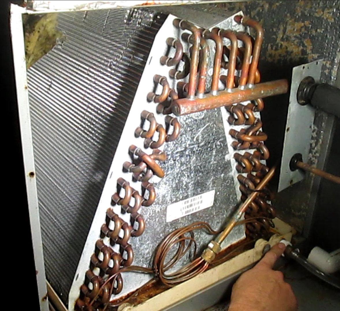 How to Fix an Air Conditioner Water Leak 4 Steps Instructables