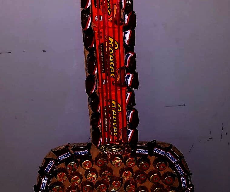 Easy DIY Candy Guitar