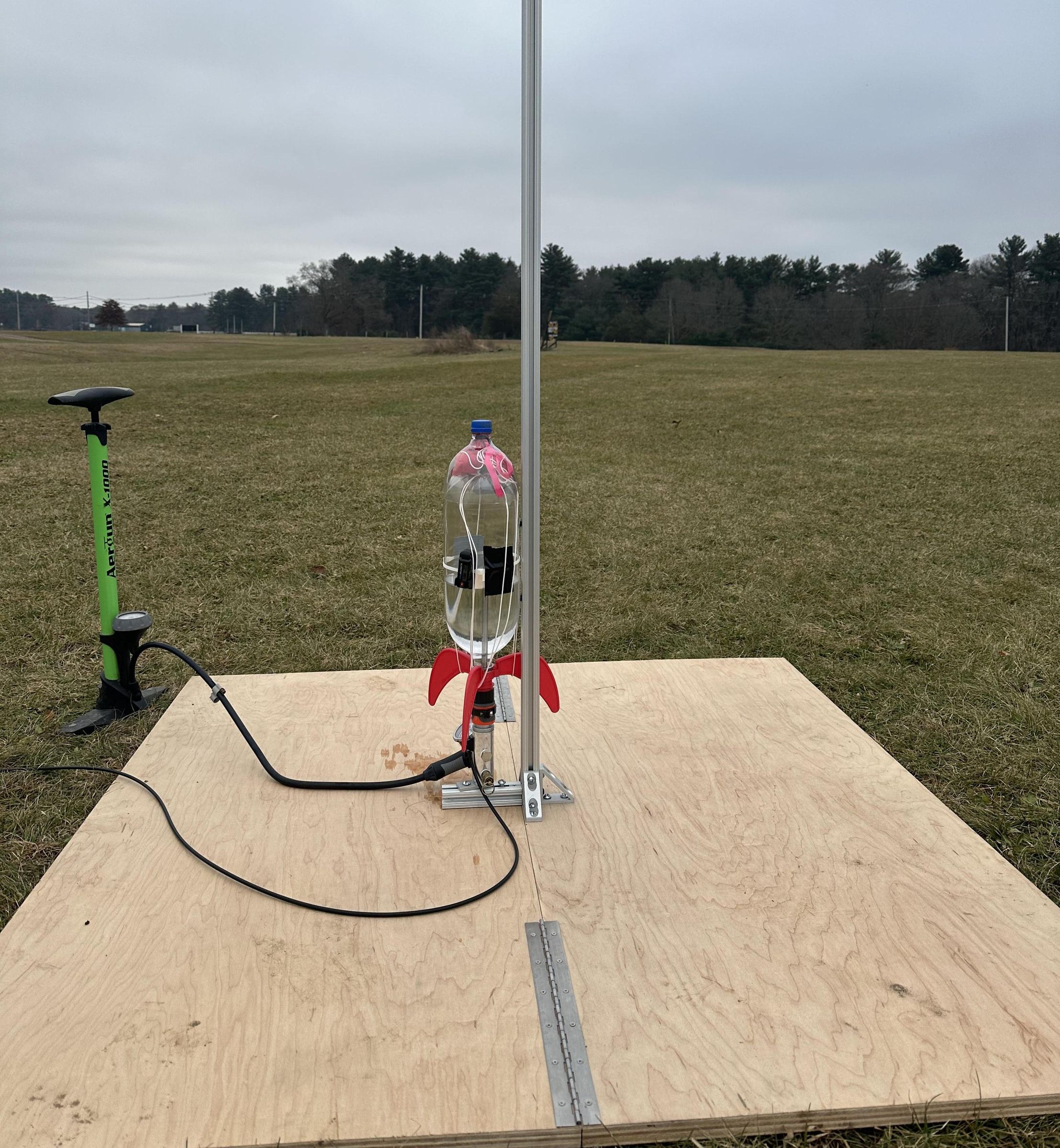 Rocket Launch Rig for Science Fair Project