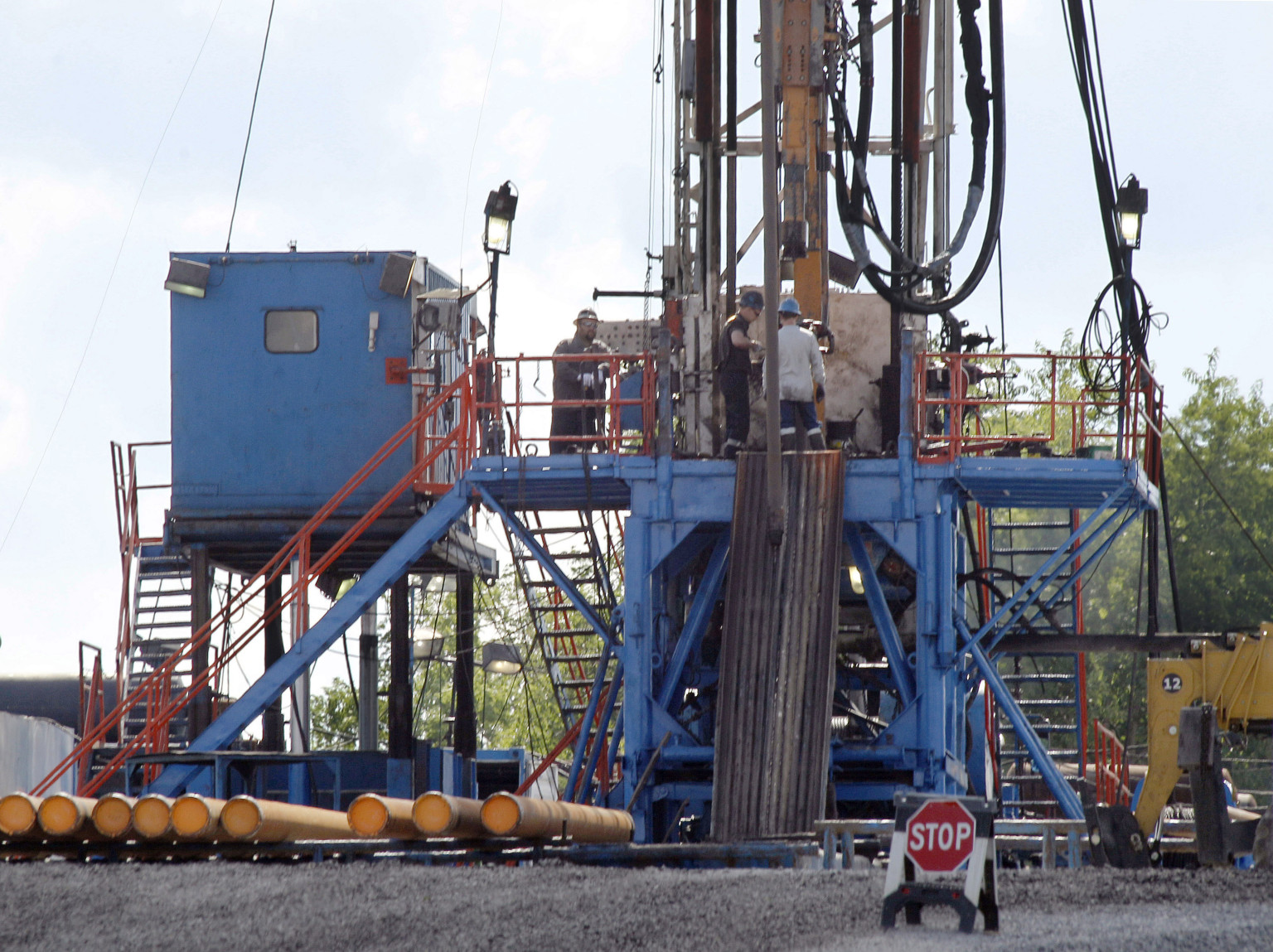 Can Shale Gas Be Safe for Us and the Environment?