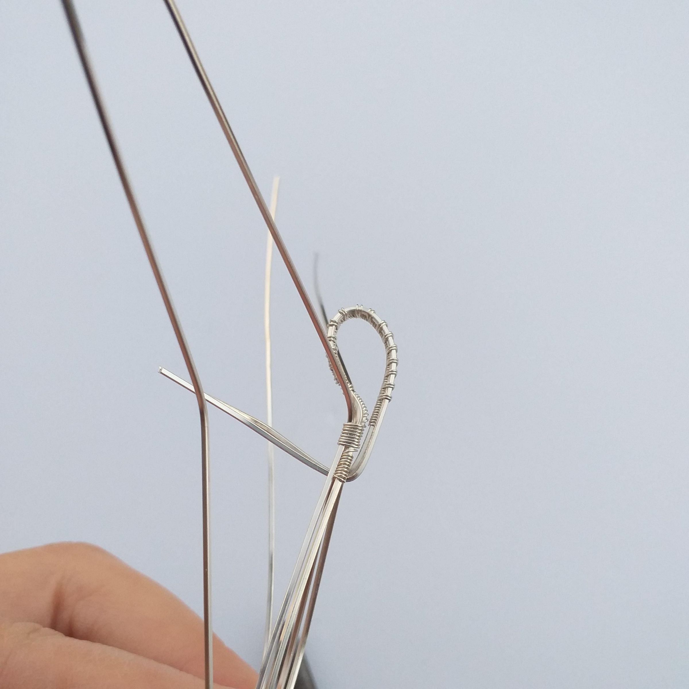 How to Wire Wrap Irregular Stones : 10 Steps (with Pictures ...