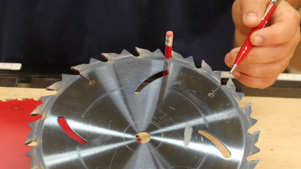 Choosing the Right Table Saw Blade Beginner Woodworking 6