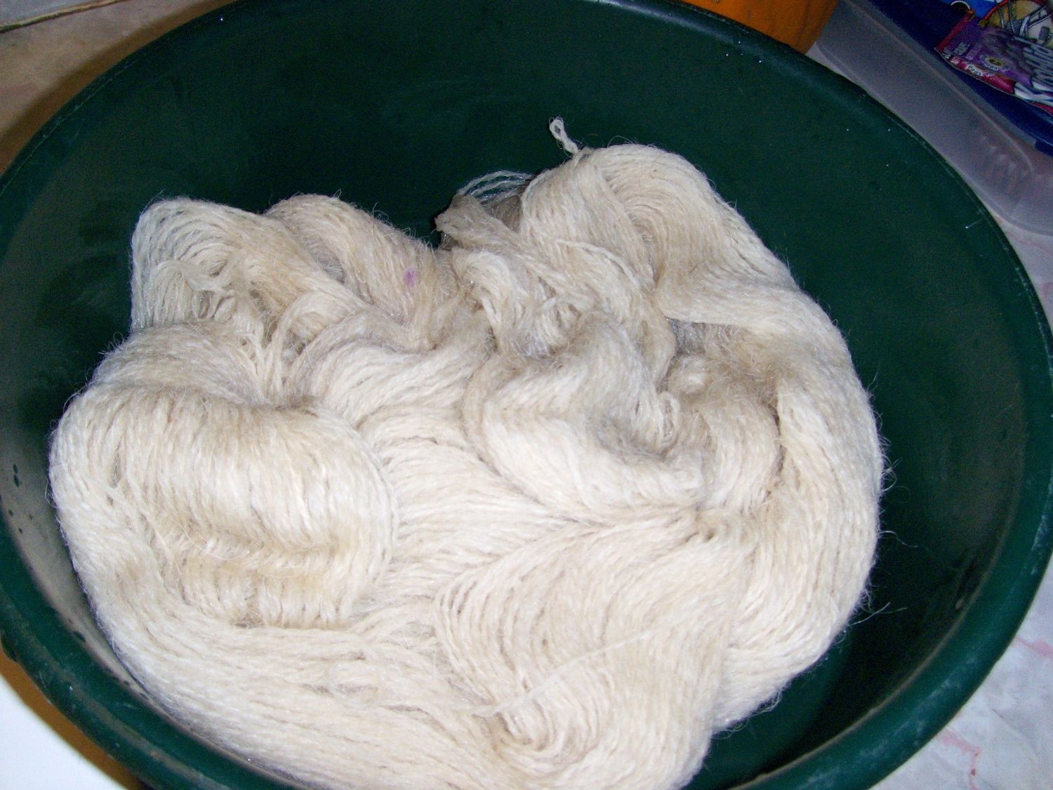 KoolAid Yarn Dyeing 7 Steps Instructables