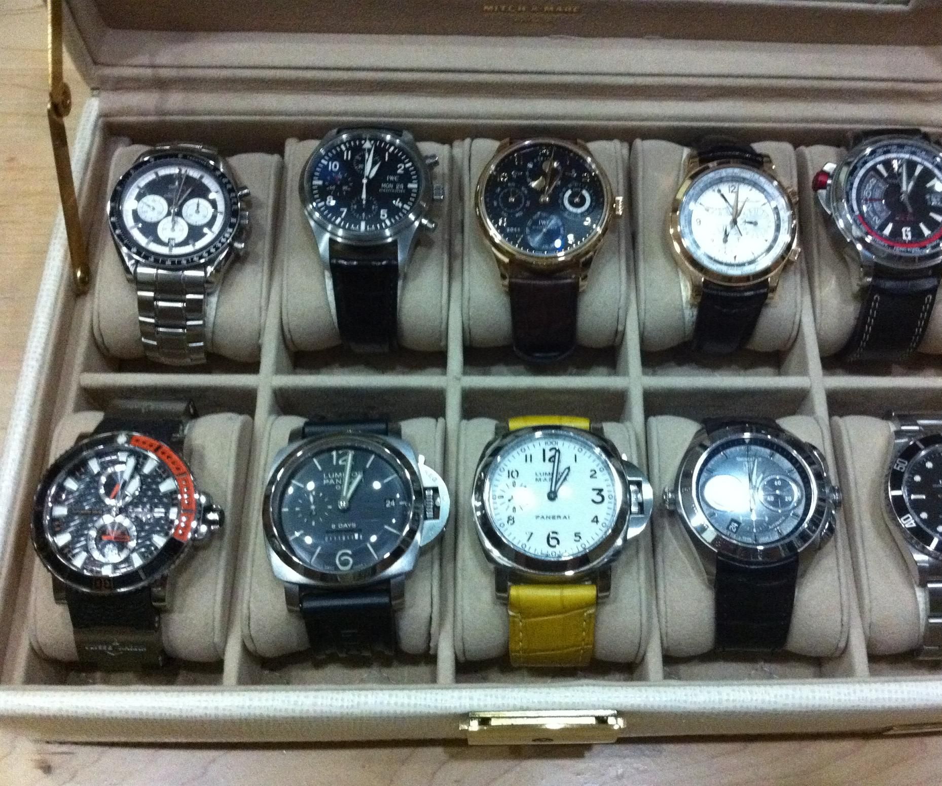Enjoy the Luxury and Comfort With Vintage Watches