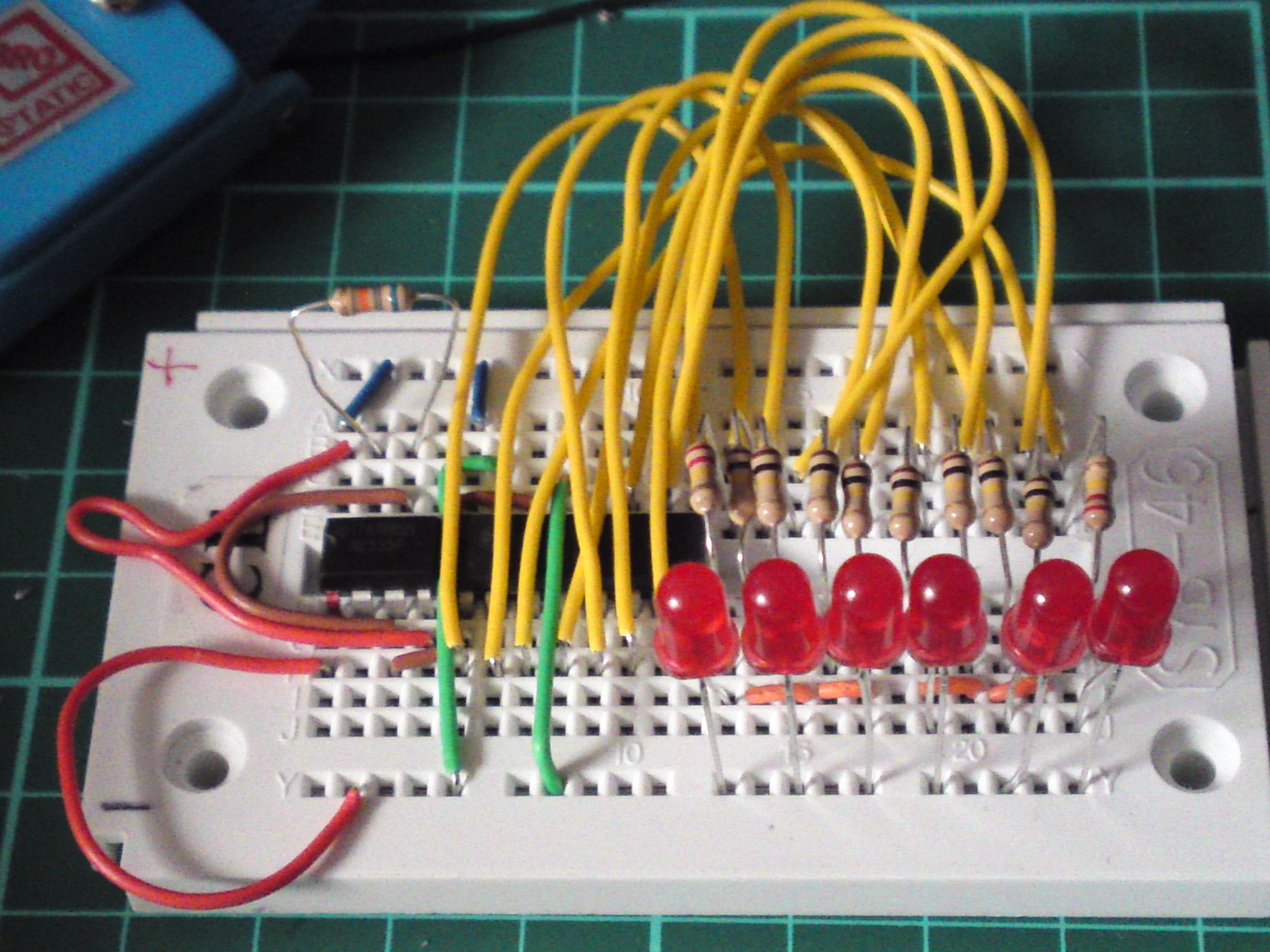 Knight Rider Circuit for RC CARS - COMPLETE & WORKING - Updated 15th March 2012