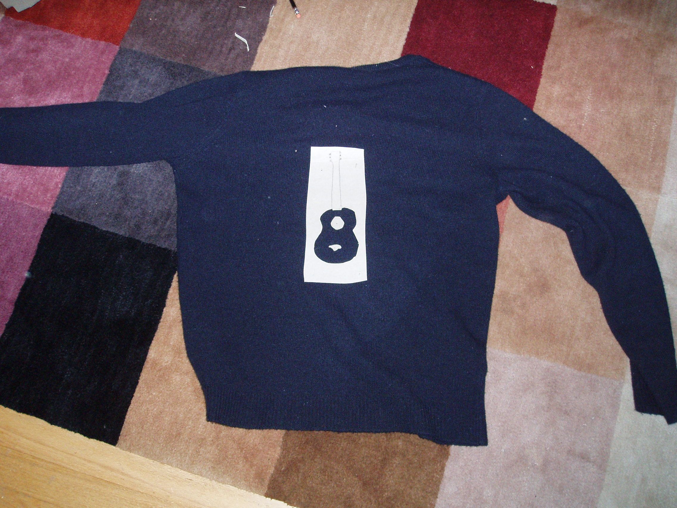 How to Make a Stencil on Clothing