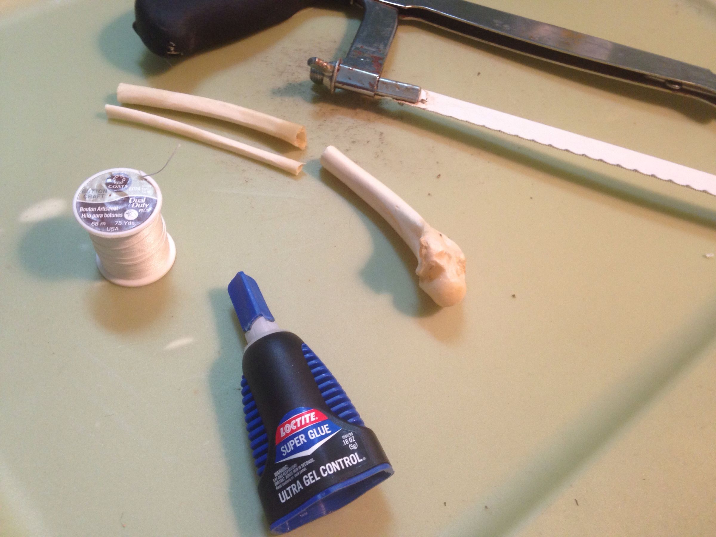 how to use a wing bone turkey call