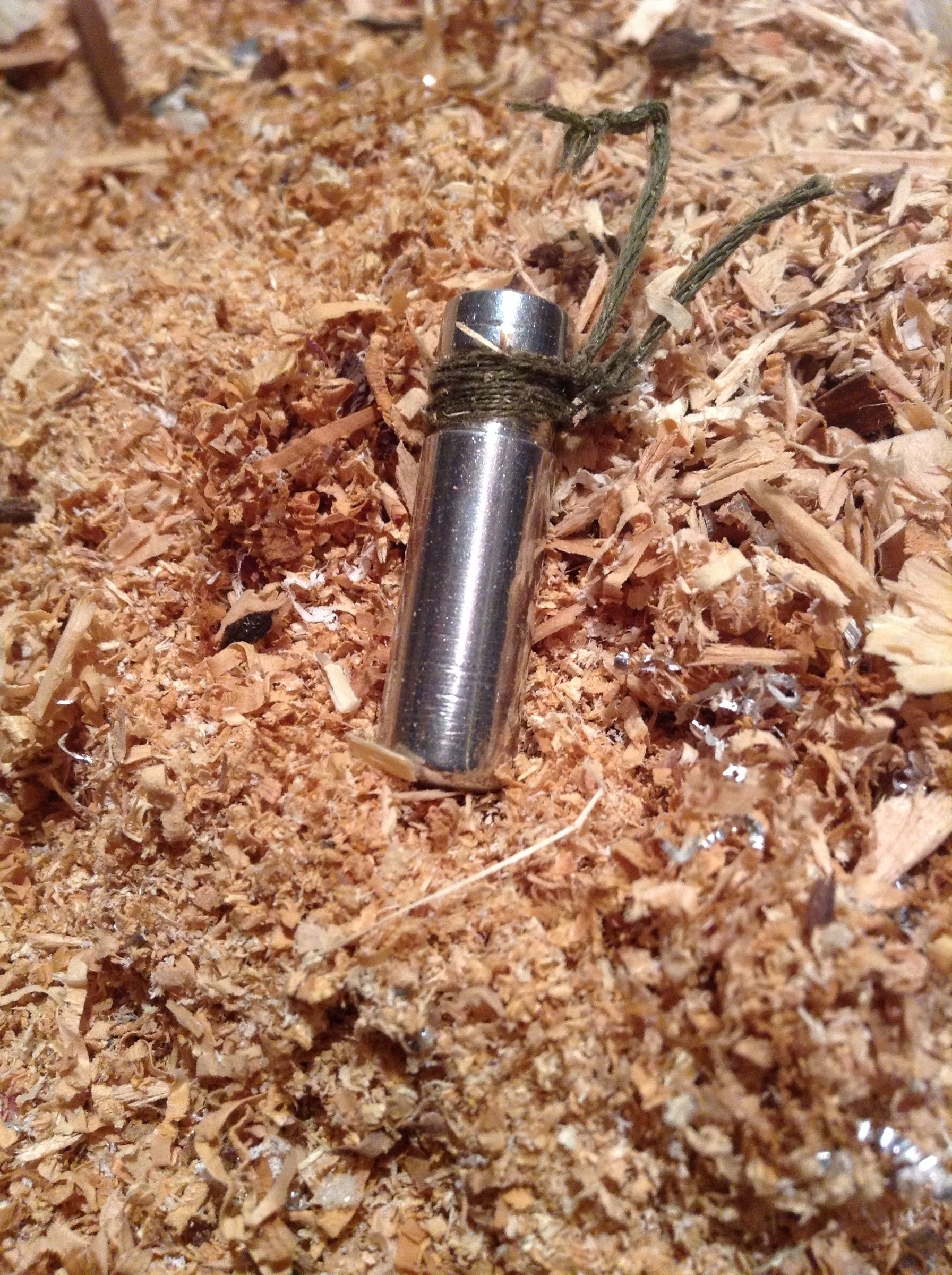 Simple Aluminum Pendant