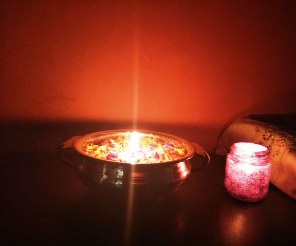 Make Your Own Glitter Jar and Tealight Candles at Home