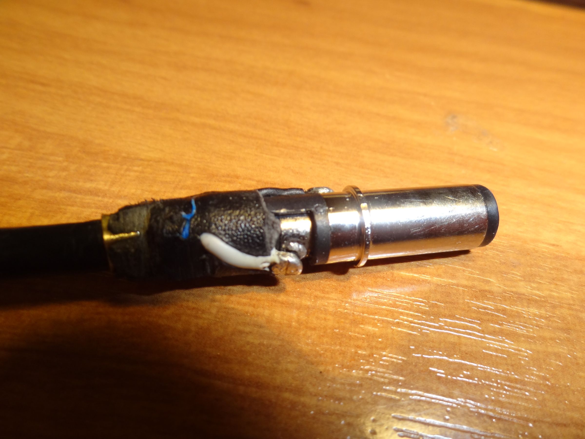 How to Repair HP Dv6 Notebook Power Adapter