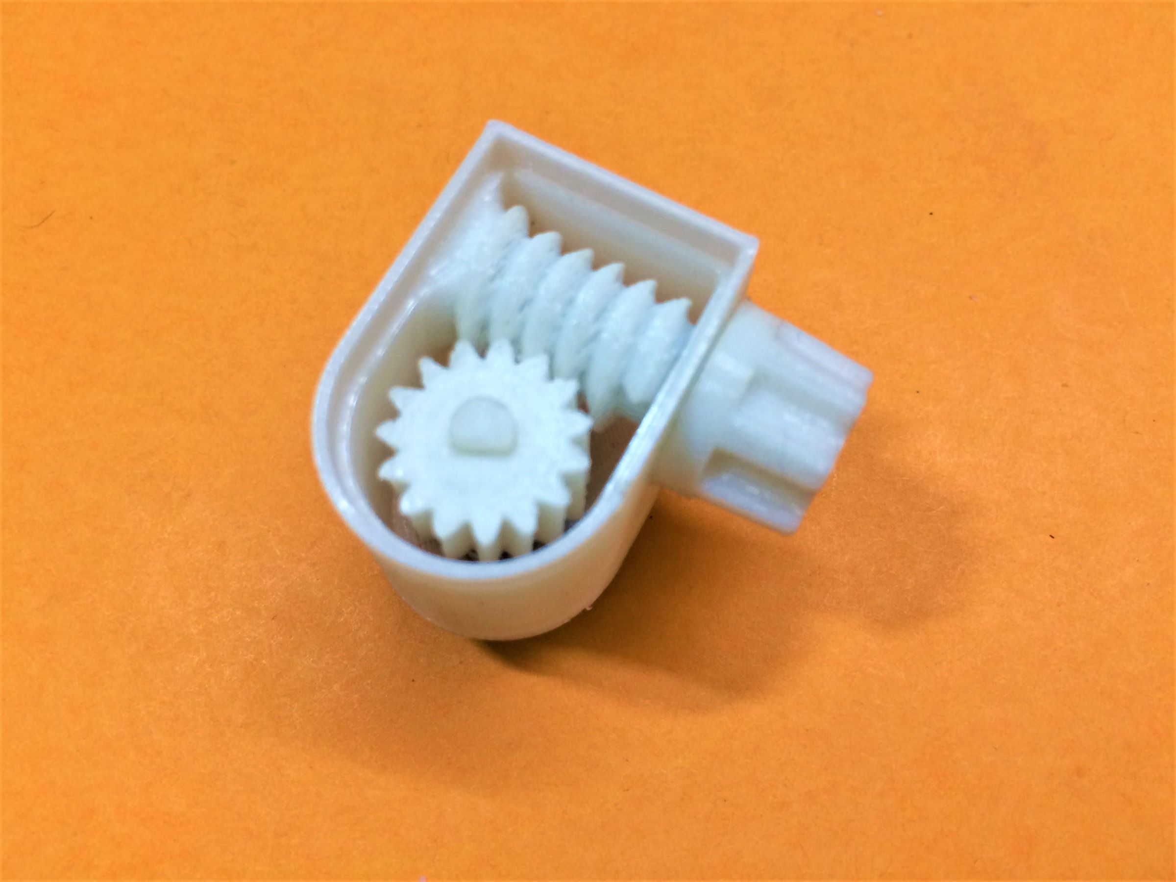 DIY MultiTurn Potentiometer (Using Worm Gear Mechanism) 11 Steps