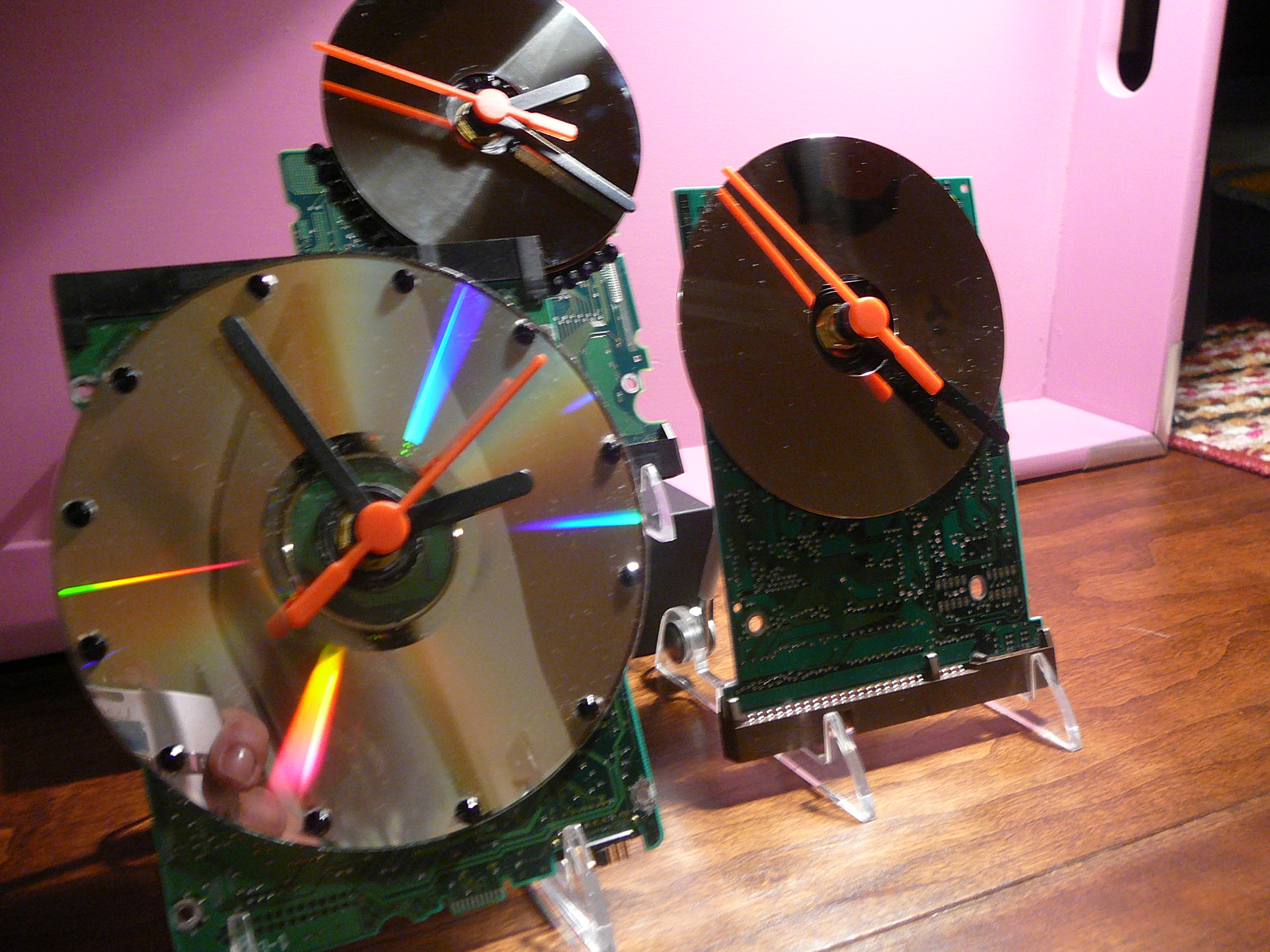 Cute Clock From Computer Stock 4 Steps (with Pictures) Instructables