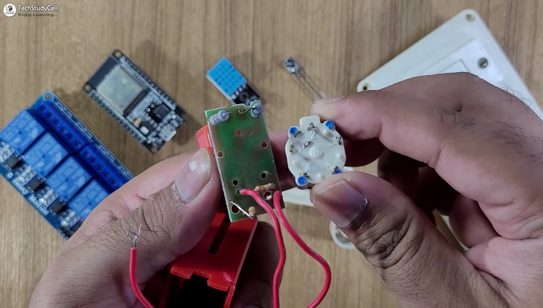 IoT Project Using ESP32 Blynk With Fan Speed Control and Sensor : 16 ...