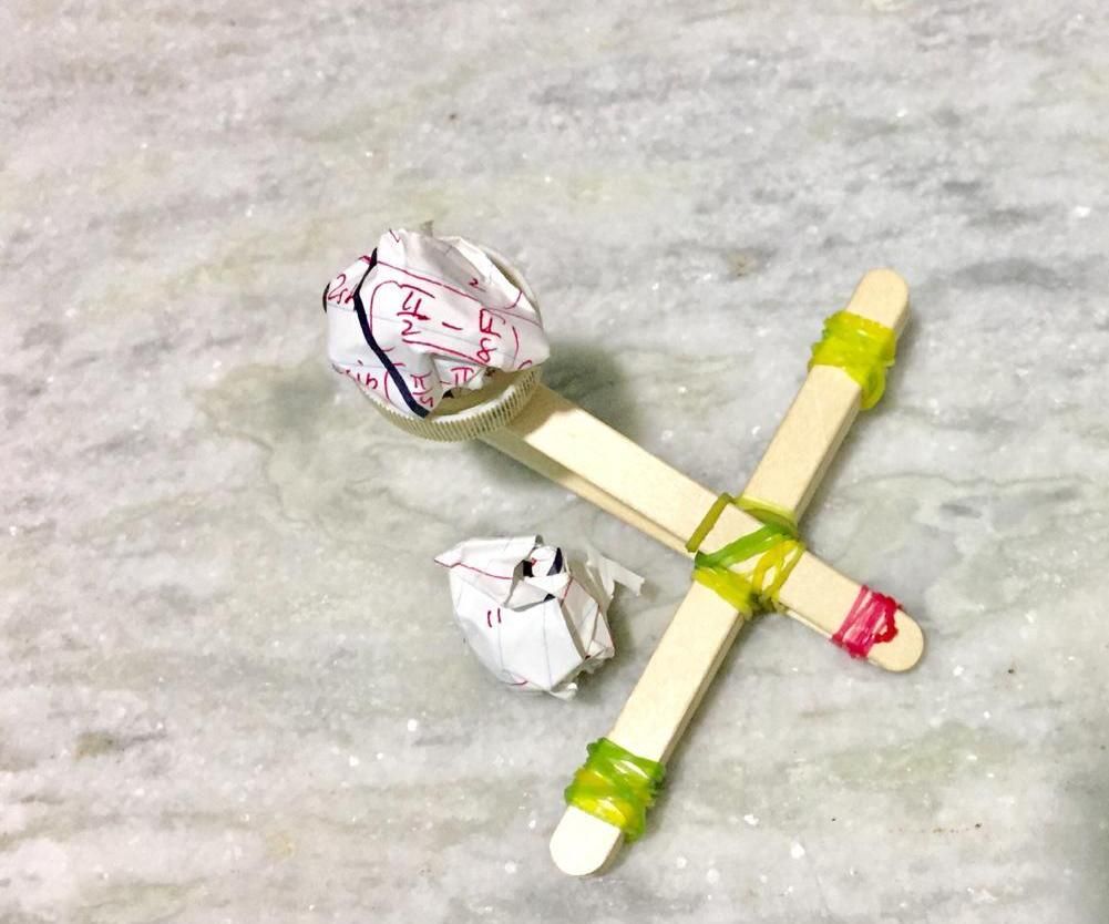 Make With Ease, an Updated Version of Catapult From Angry Bird Movie!