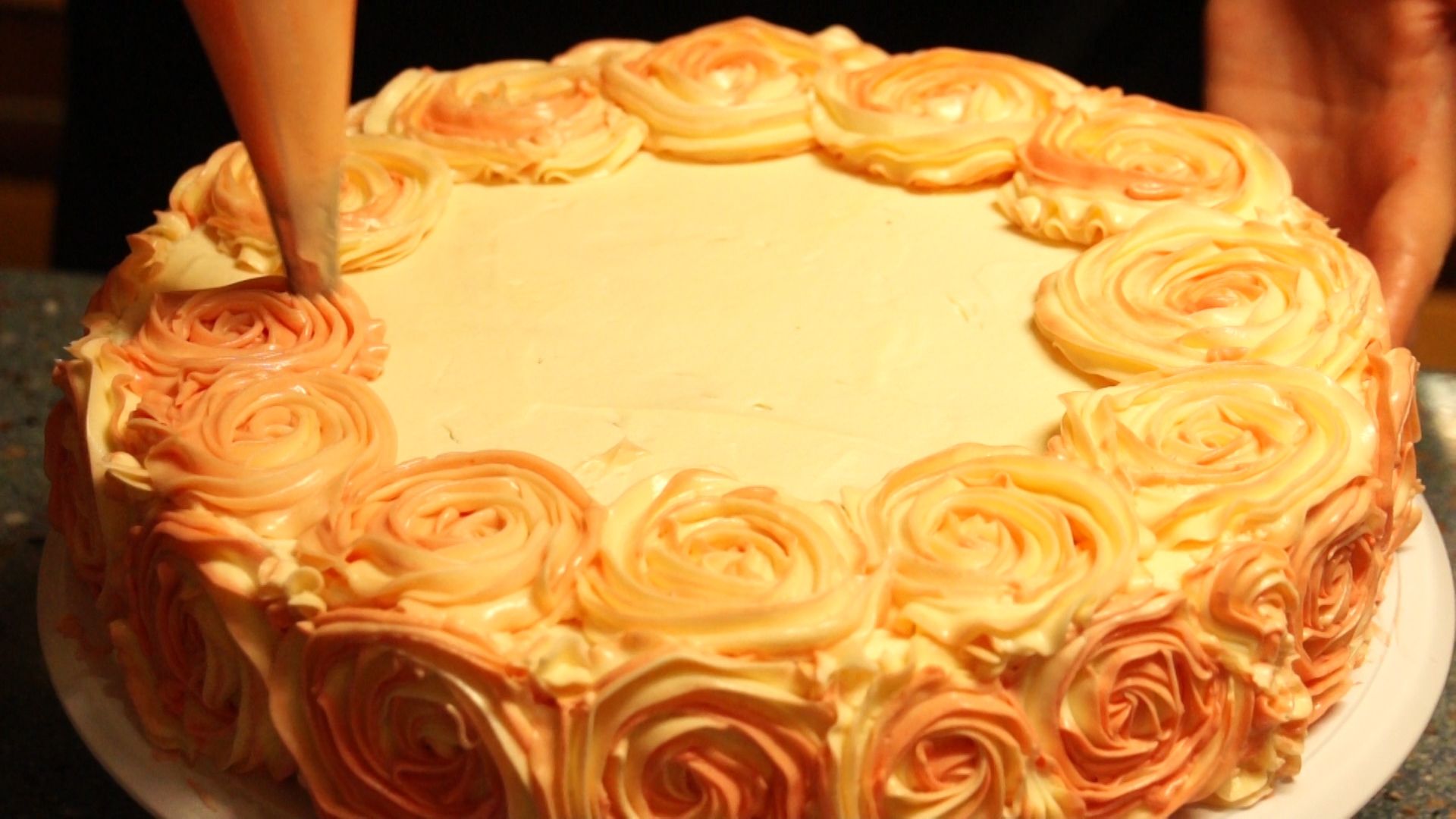 Rose Swirl Cake Decoration Instructables