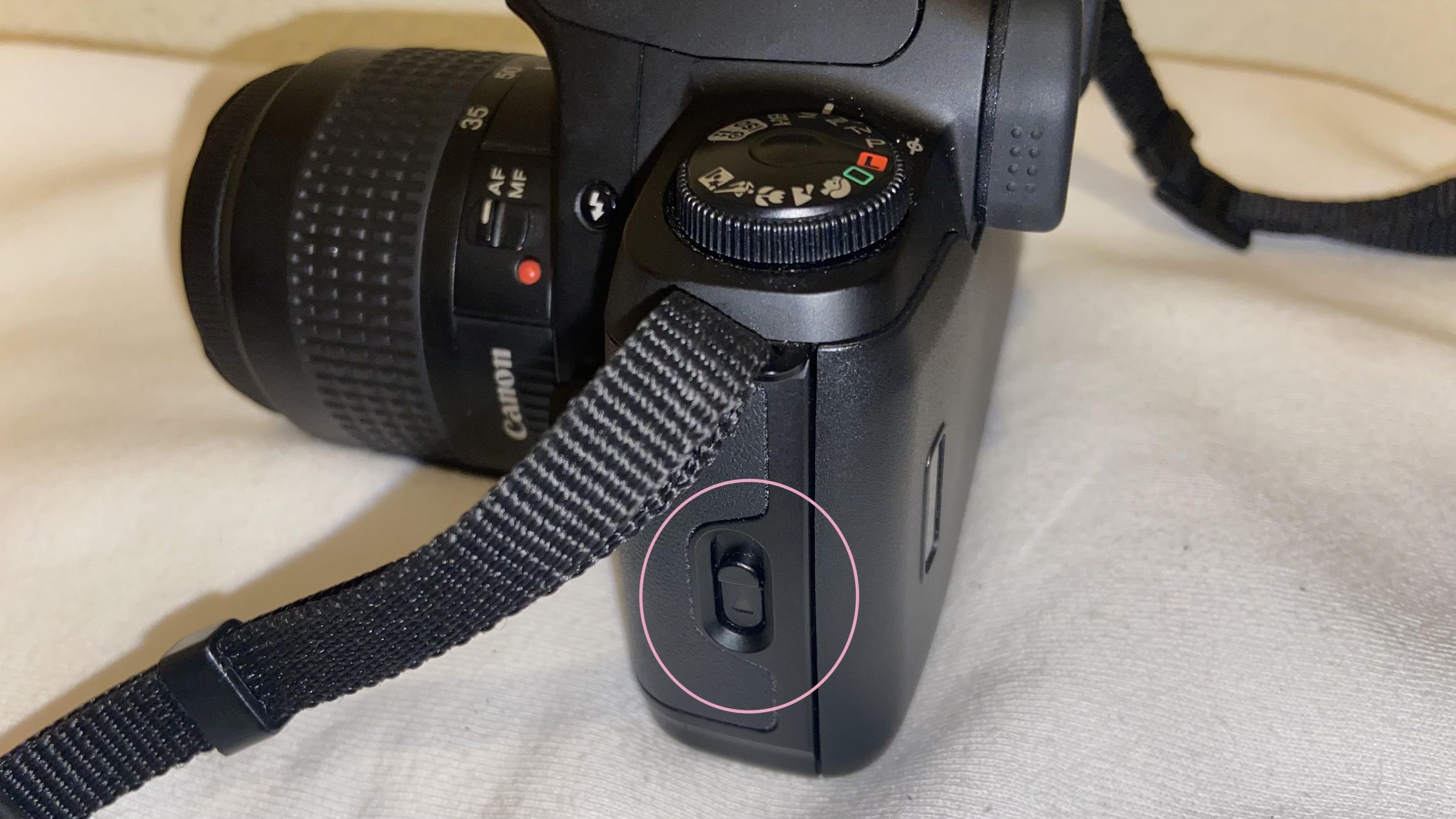 How to Insert Film in a Canon EOS Rebel G Camera 4 Steps Instructables