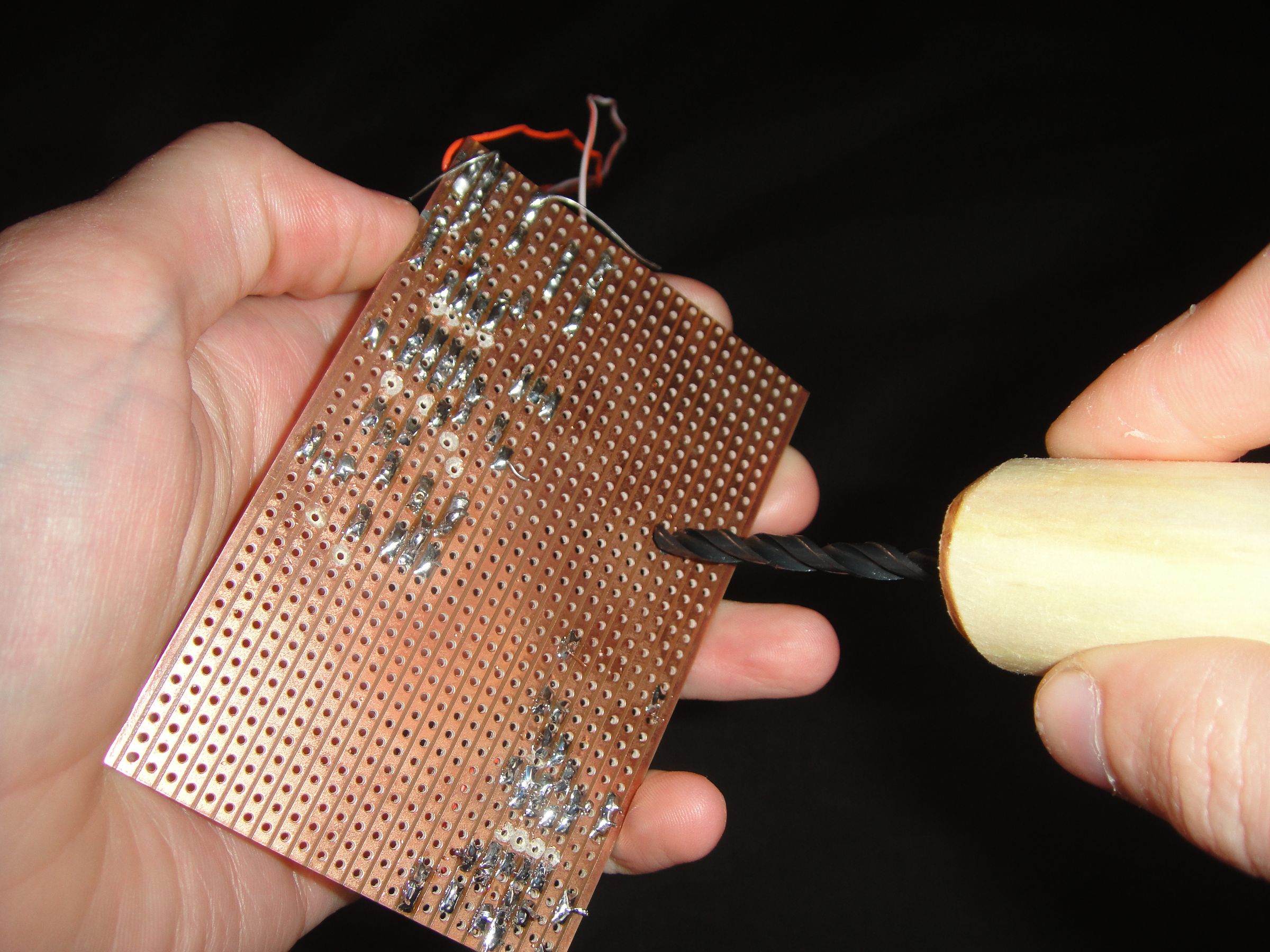 Stripboard track cutter