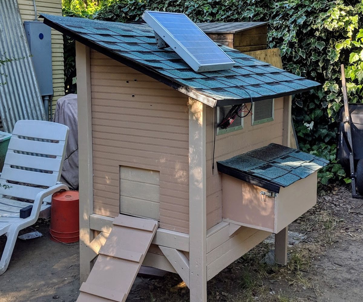 Automated Chicken Coop (with Drawer) 6 Steps Instructables