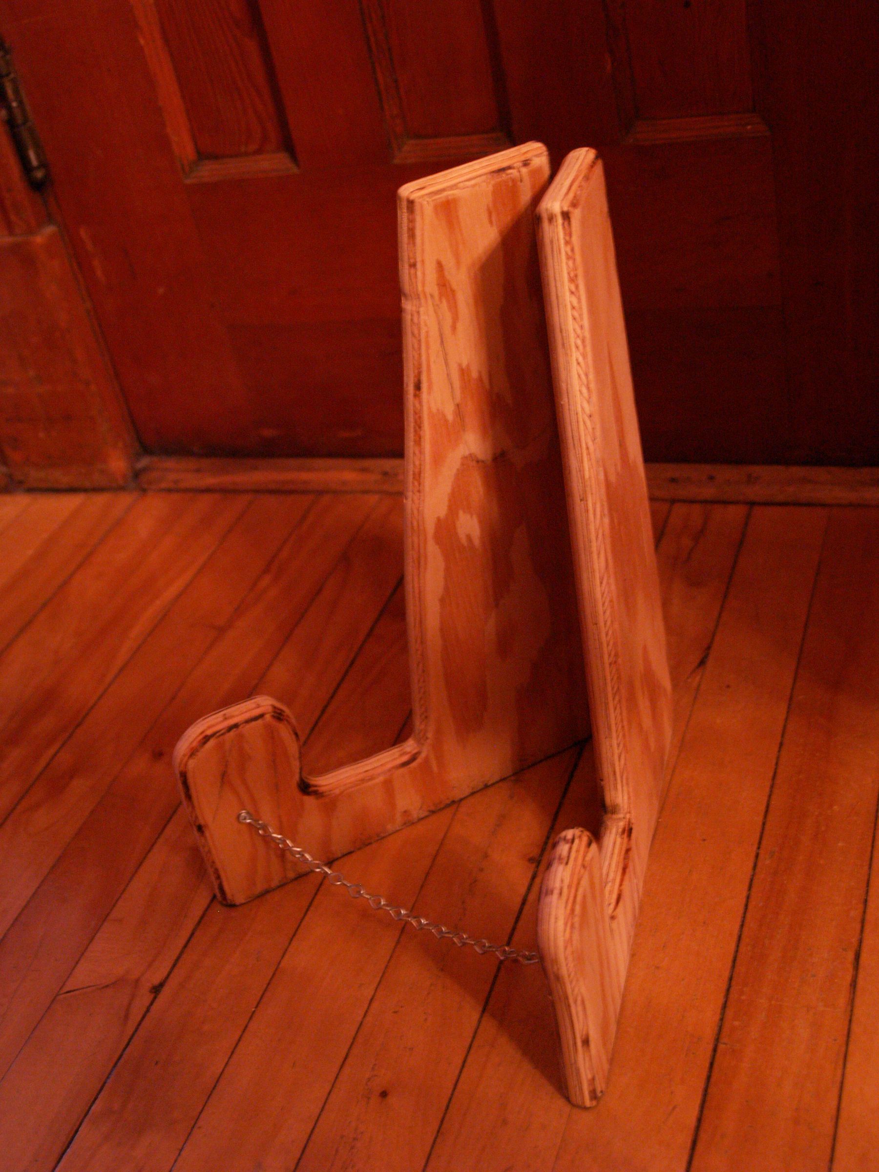 Plywood Guitar Stand 4 Steps Instructables