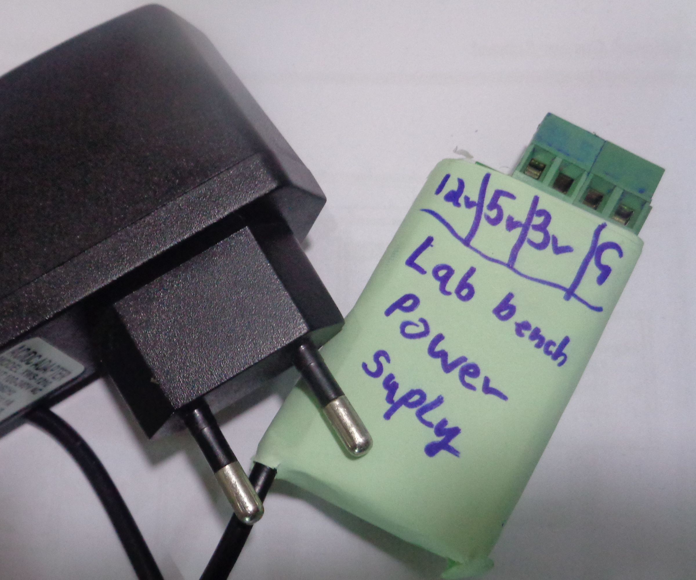 Poor Man Lab Bench/Tic Tac Bench Power Supply (3v,5v,12v)
