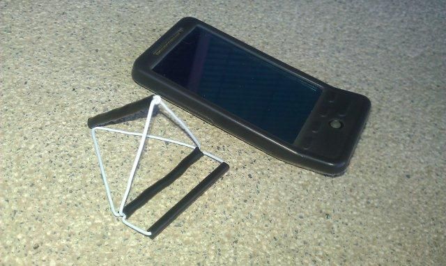 Portable Folding IPhone Stand Made of Paper Clips