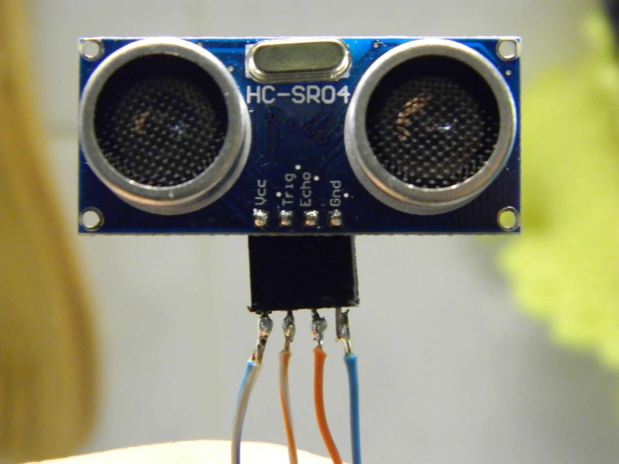 Intel Edison IoT: Automatic Lamp (Relay, HC-SR04) : 7 Steps (with ...