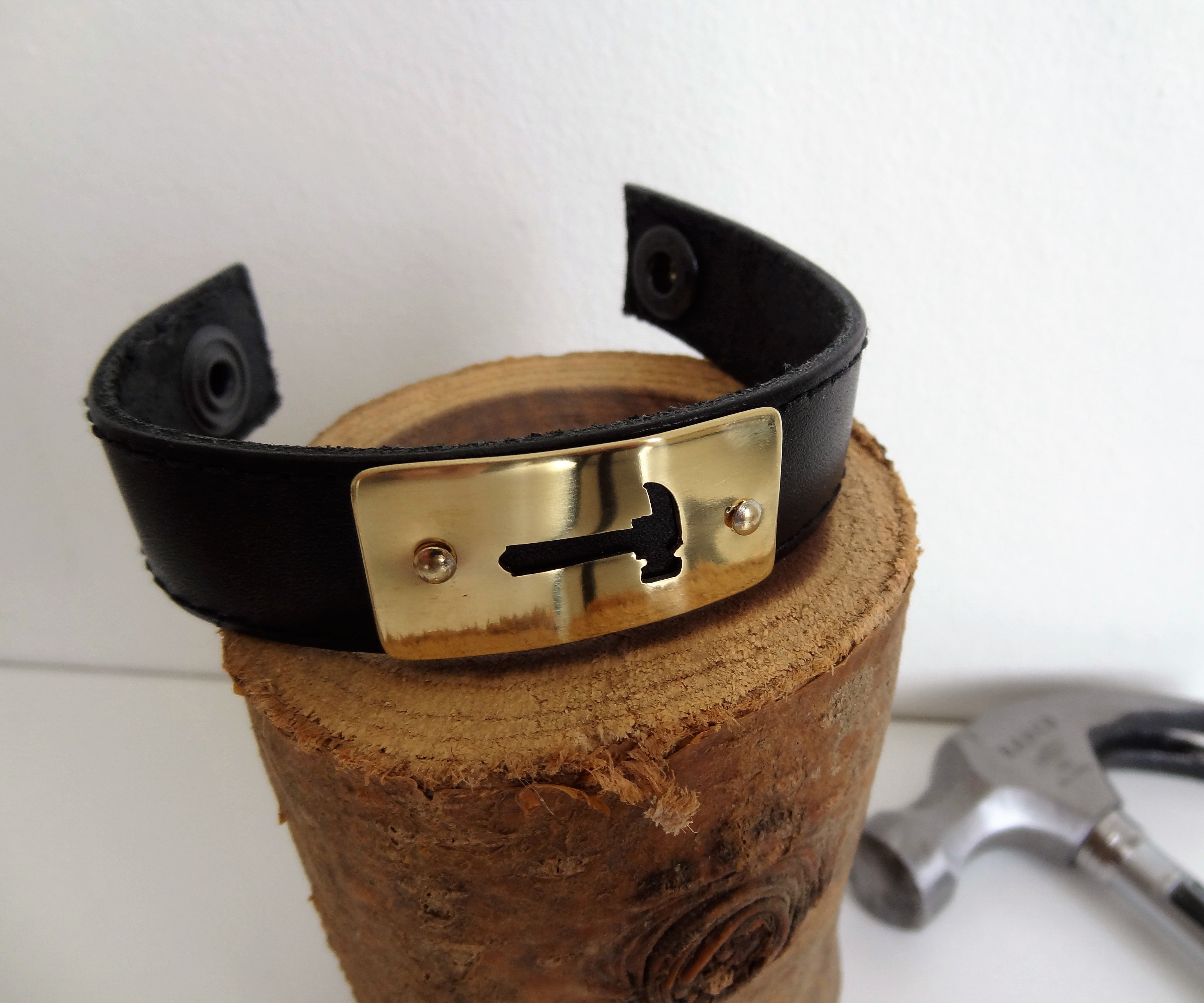 A Bracelet for a Wood Worker
