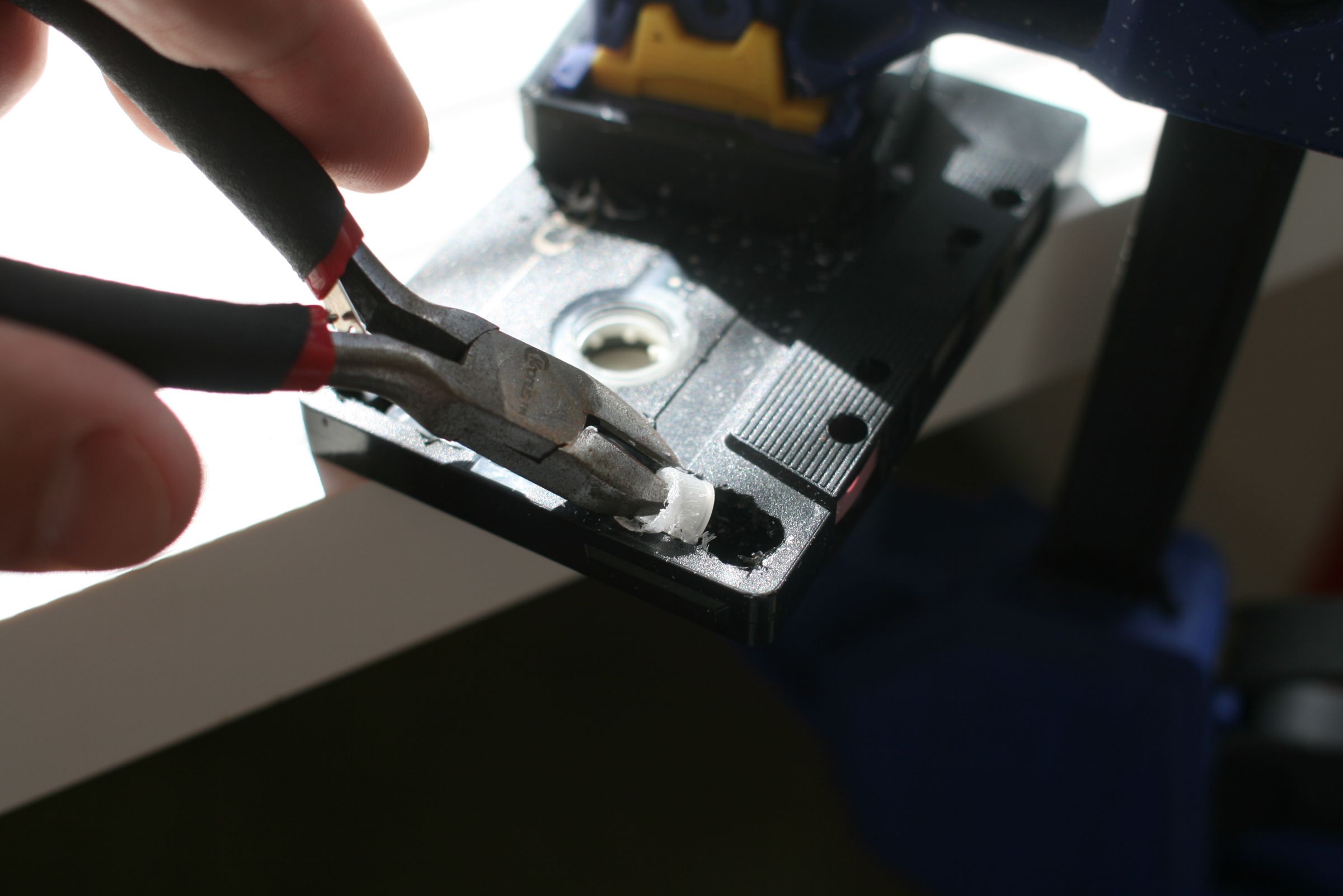 Car Audio Cassette Deck IPhone Stand 7 Steps Instructables