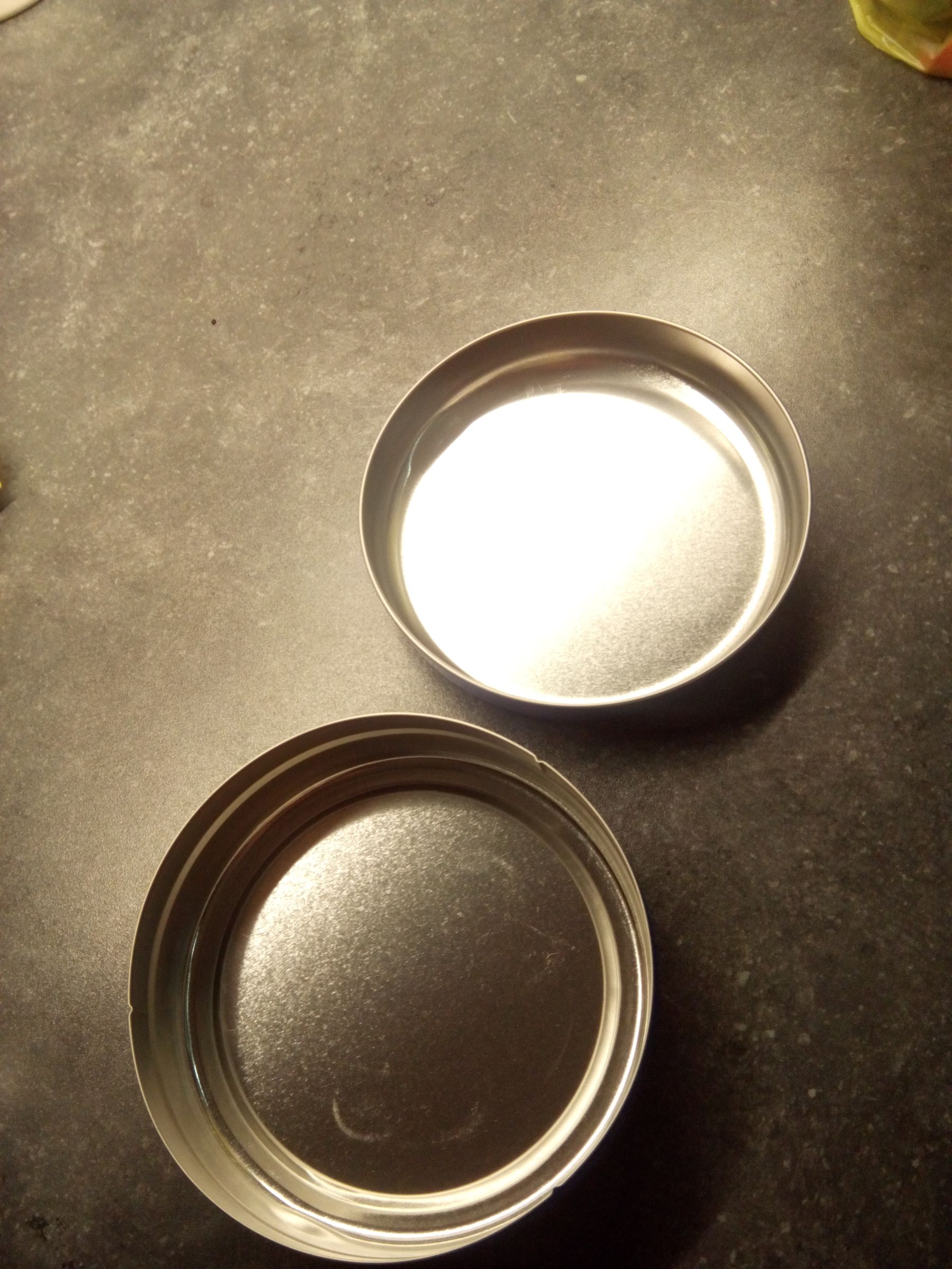 Giant Vaseline Tin 4 Steps Instructables